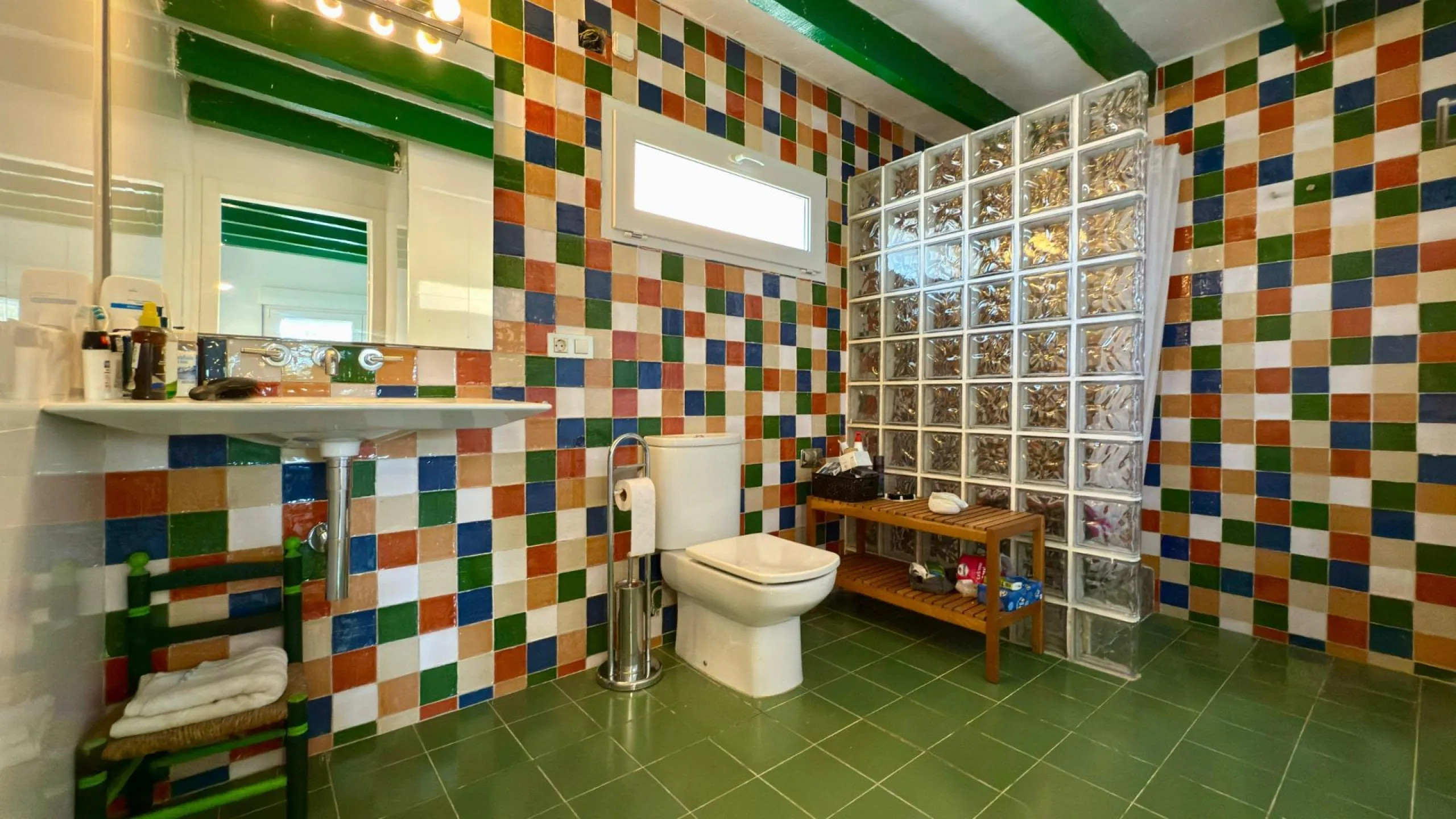 Exclusive Villa Surrounded by Nature in Alicante
