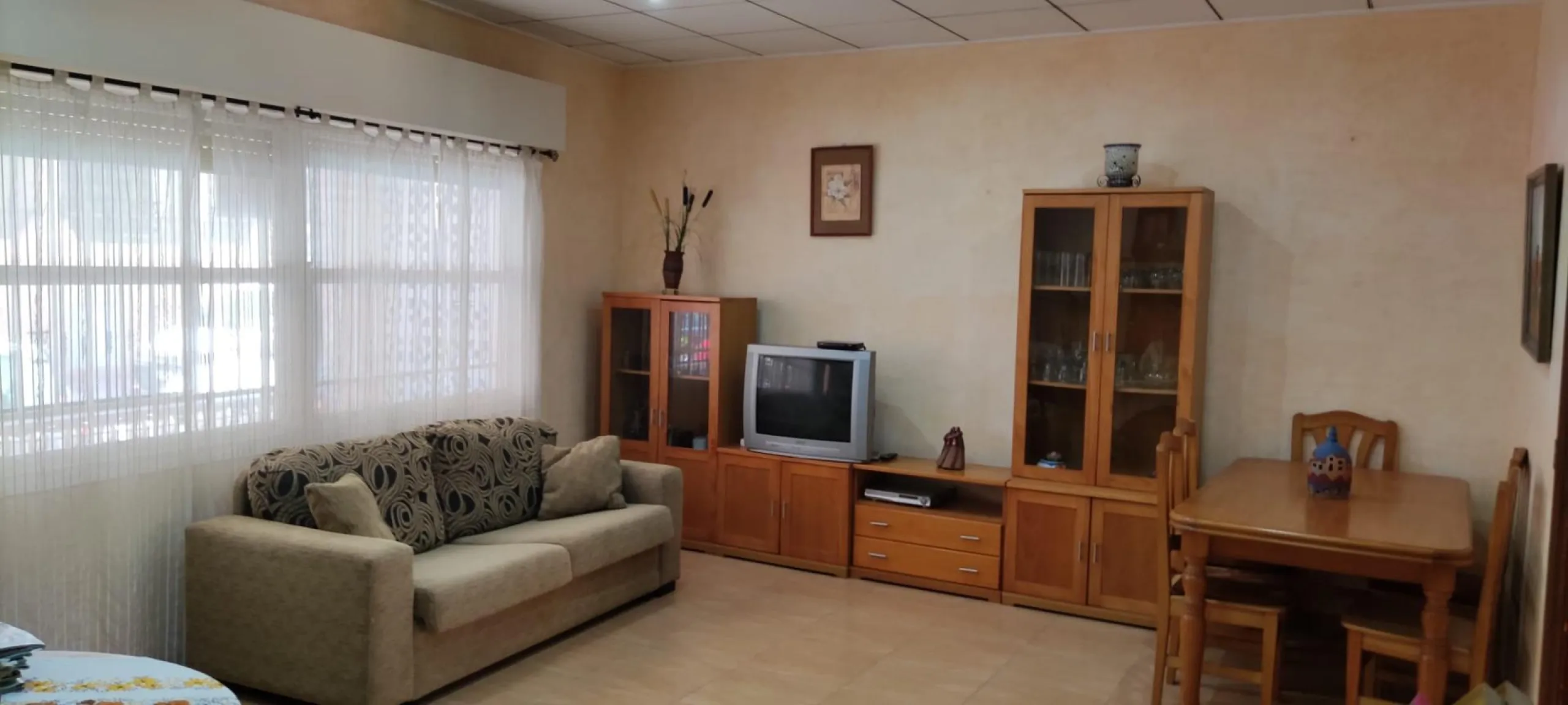 Casa en el Centro de Torrevieja: Comodidad y Cercanía a la Playa 3 hab 2 baños