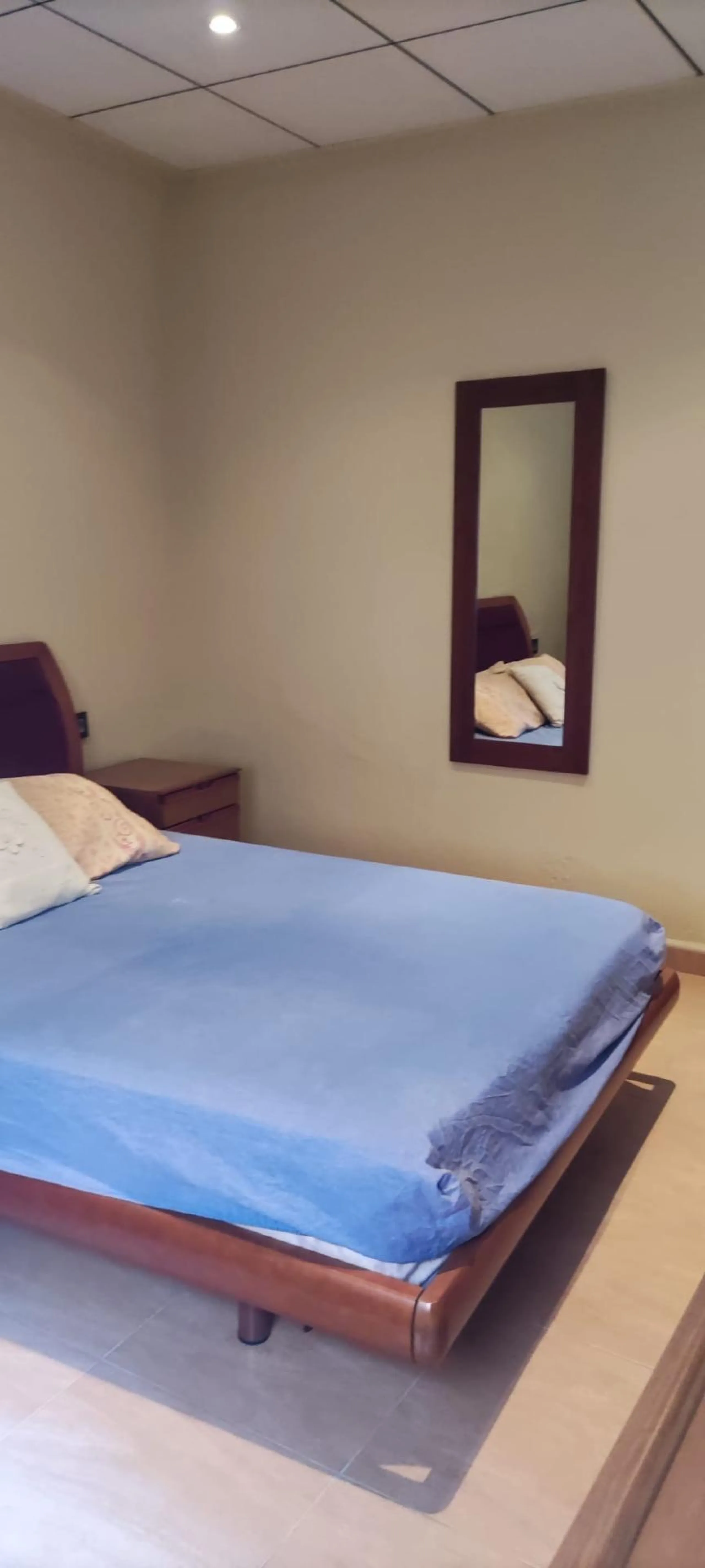 Casa en el Centro de Torrevieja: Comodidad y Cercanía a la Playa 3 hab 2 baños