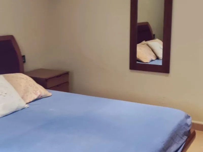 Casa en el Centro de Torrevieja: Comodidad y Cercanía a la Playa 3 hab 2 baños