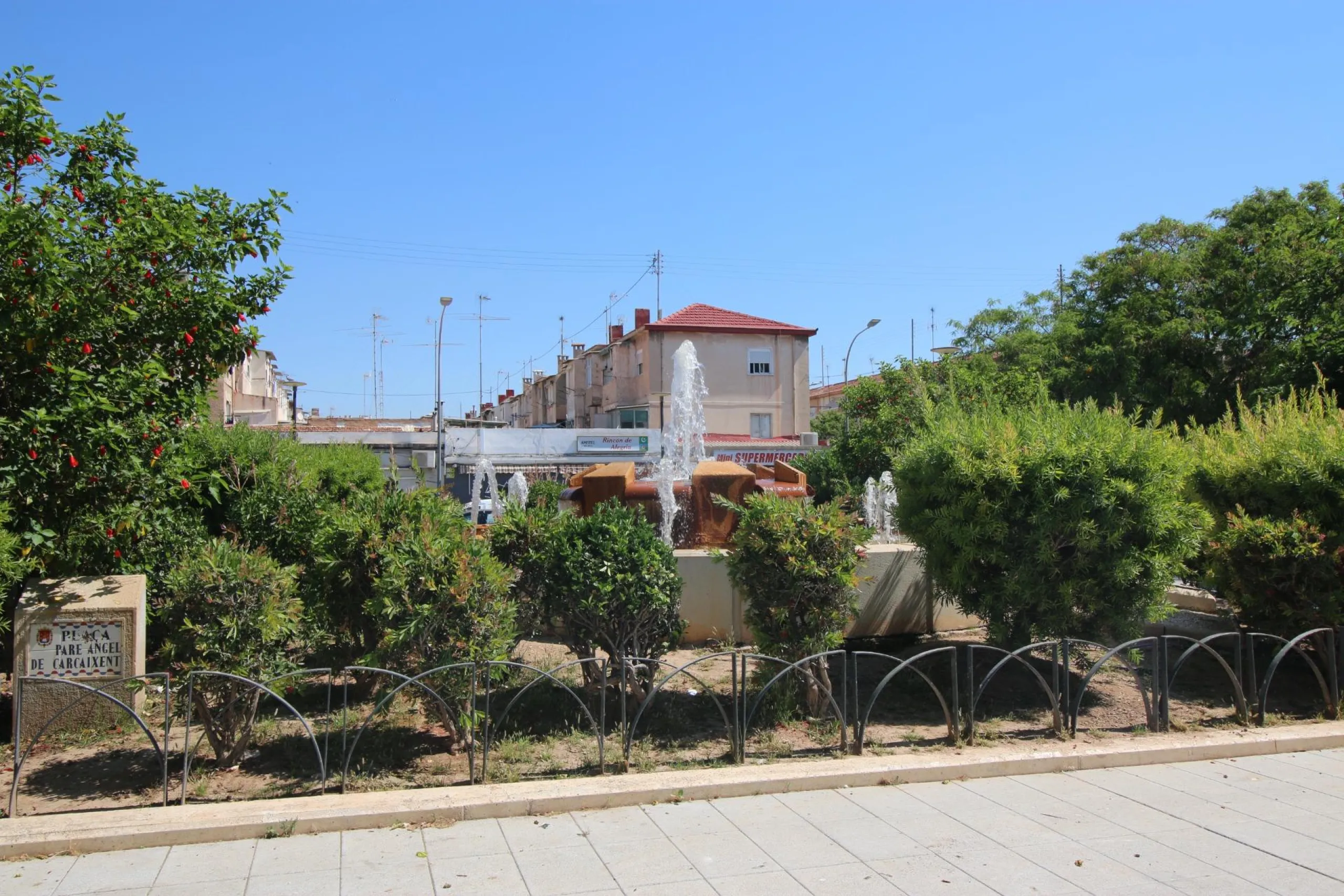 VIVIENDA OKUPADA SIN POSIBILIDAD DE VISITA.