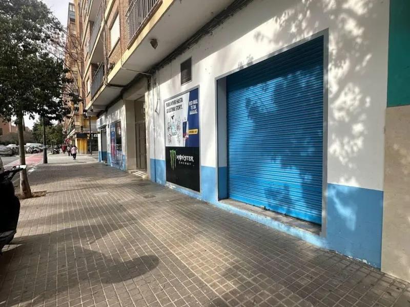 Commercial Premises for Sale in One of the Best Areas of Valencia