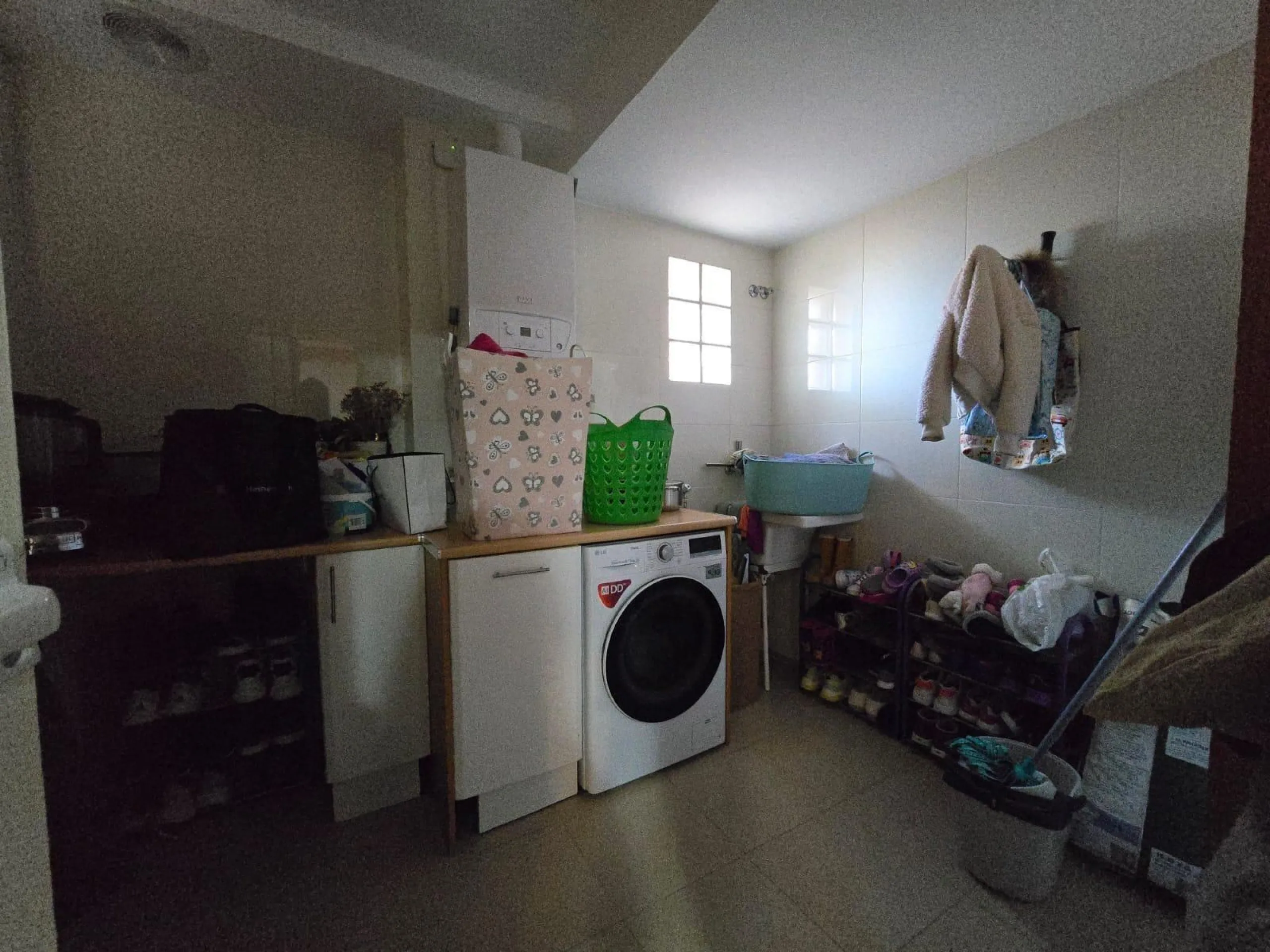 EXCLUSIVO CHALET ADOSADO EN CABO HUERTAS A TAN SOLO 5 MINUTOS DE LA ARENA