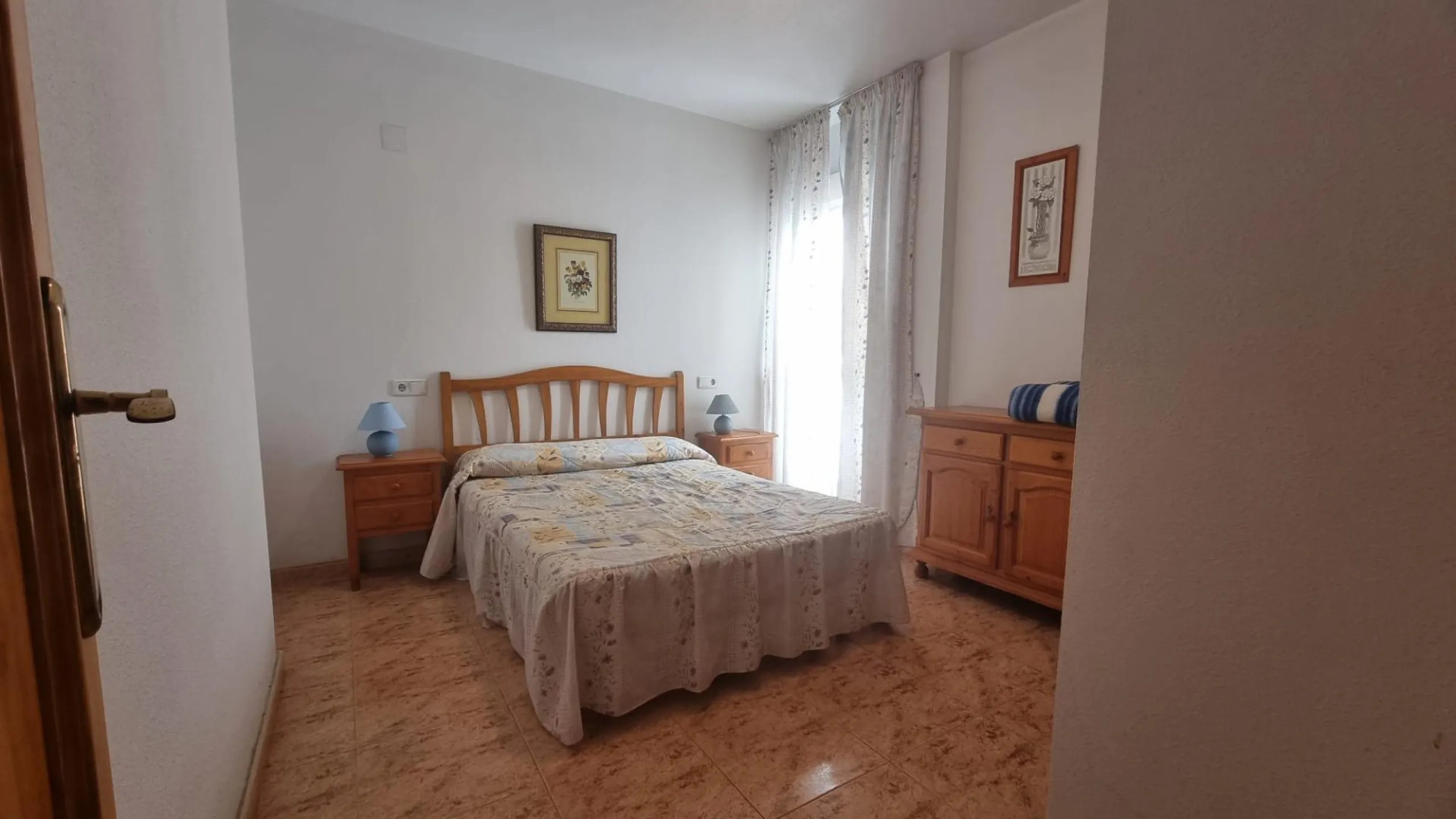 Apartamento semi-nuevo en la zona mas demandada de Torrevieja !
