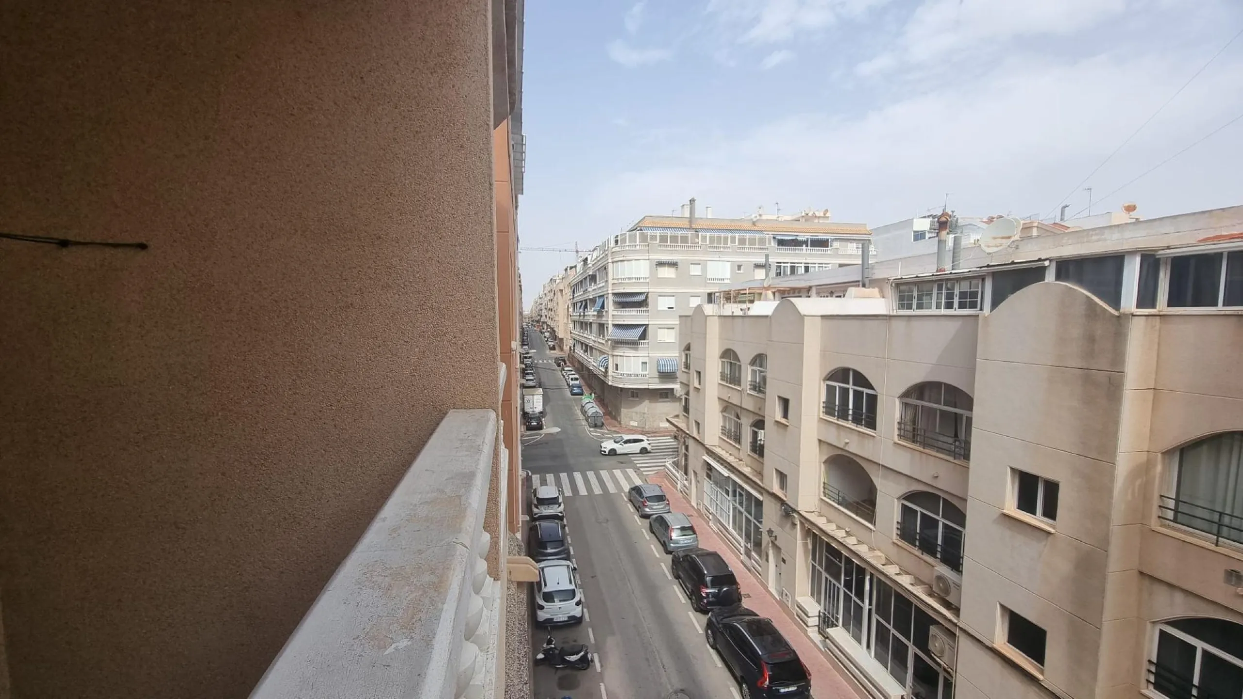 Apartamento semi-nuevo en la zona mas demandada de Torrevieja !
