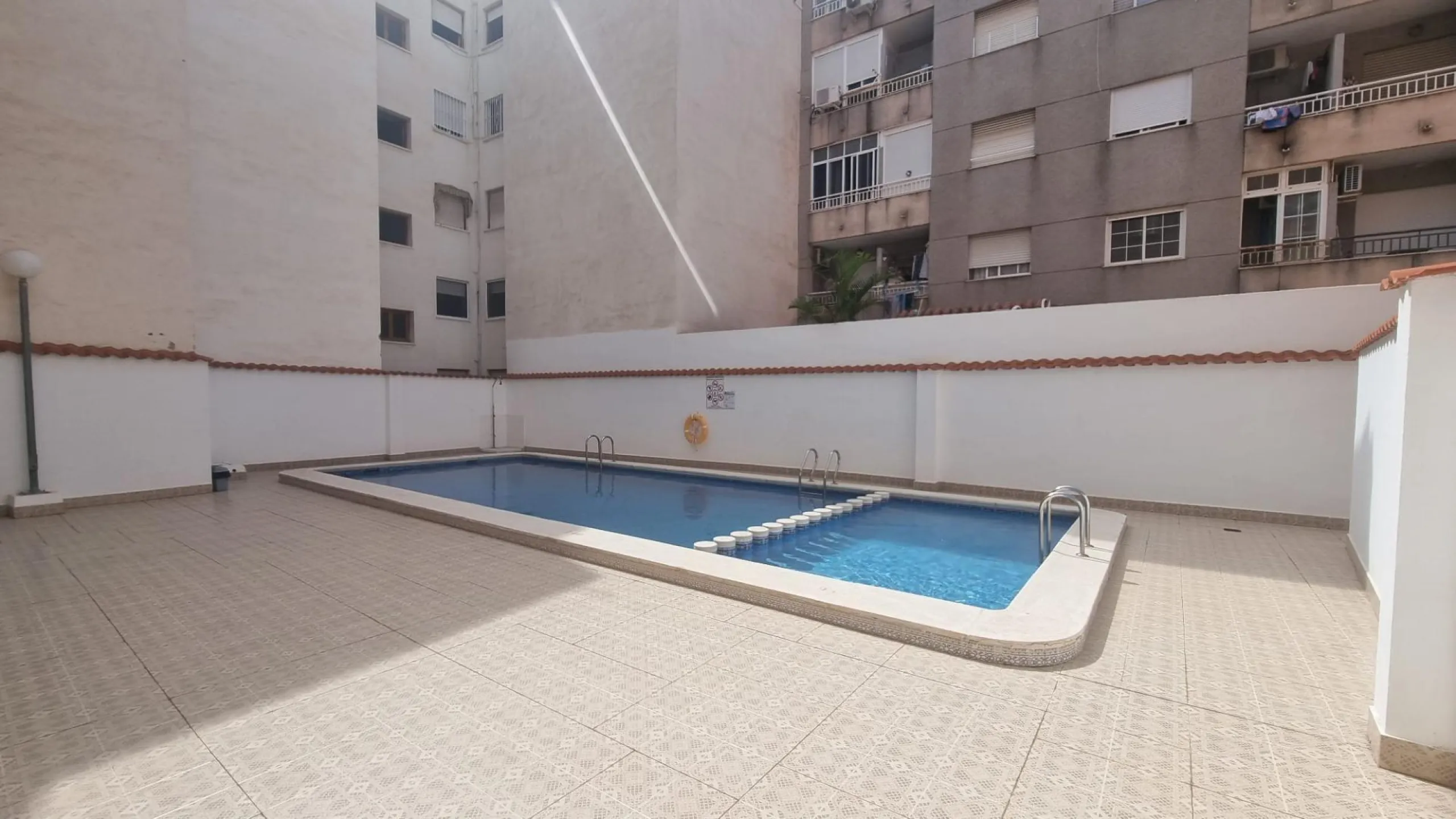 Apartamento semi-nuevo en la zona mas demandada de Torrevieja !