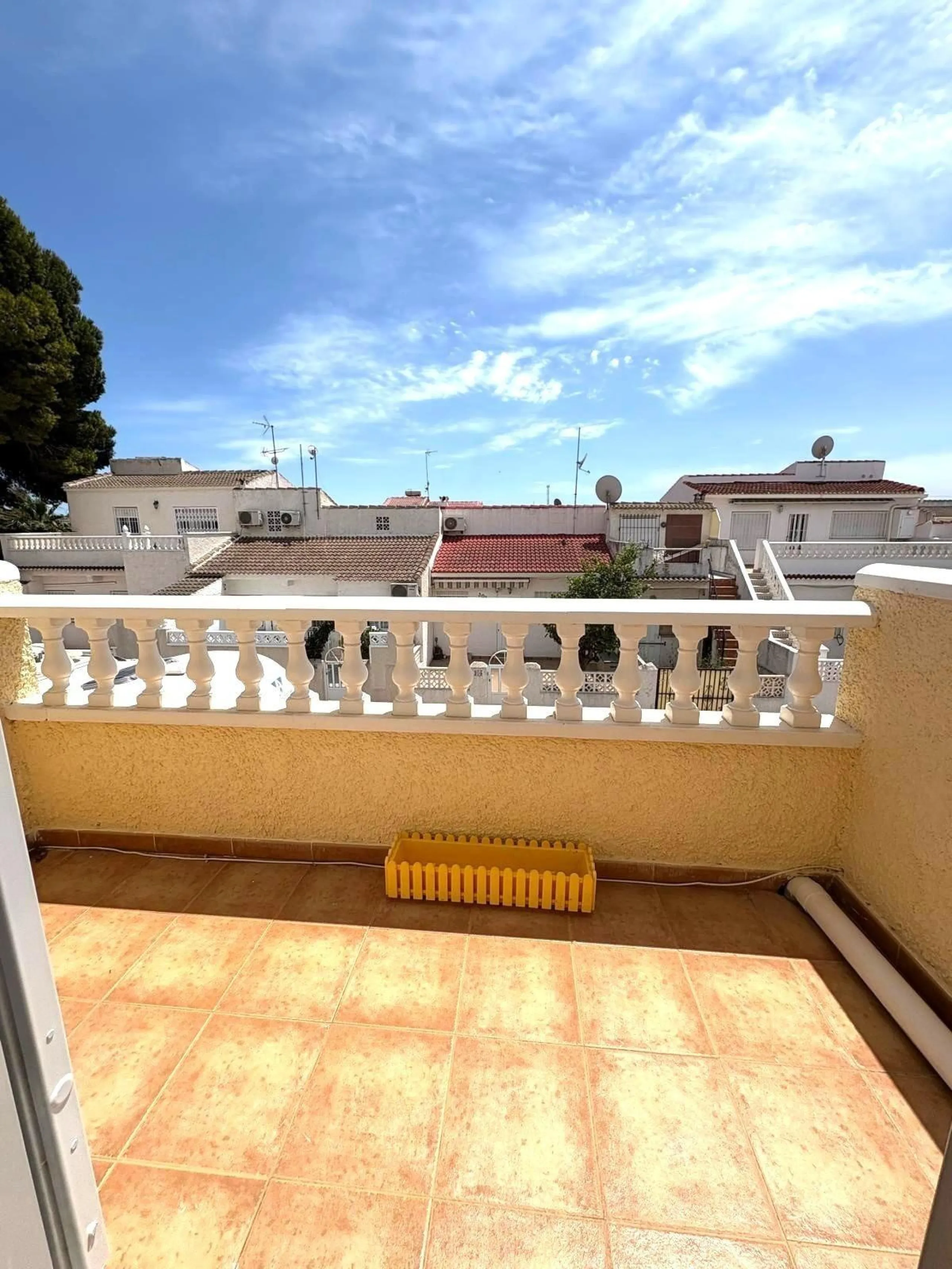 DUPLEX TRANQUILO EN EL LIMONAR