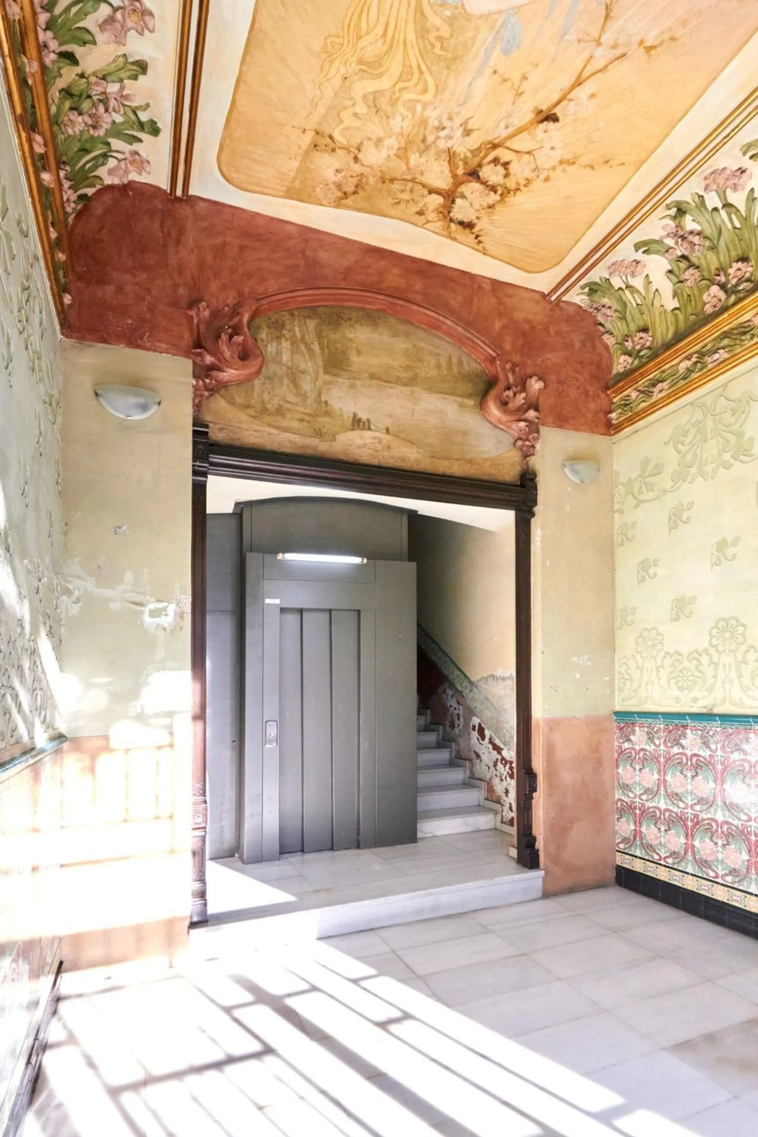 Renovated Charming Apartment in Eixample, Barcelona