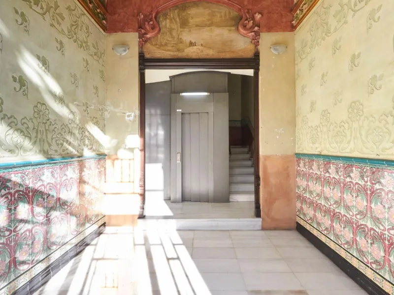 Renovated Charming Apartment in Eixample, Barcelona