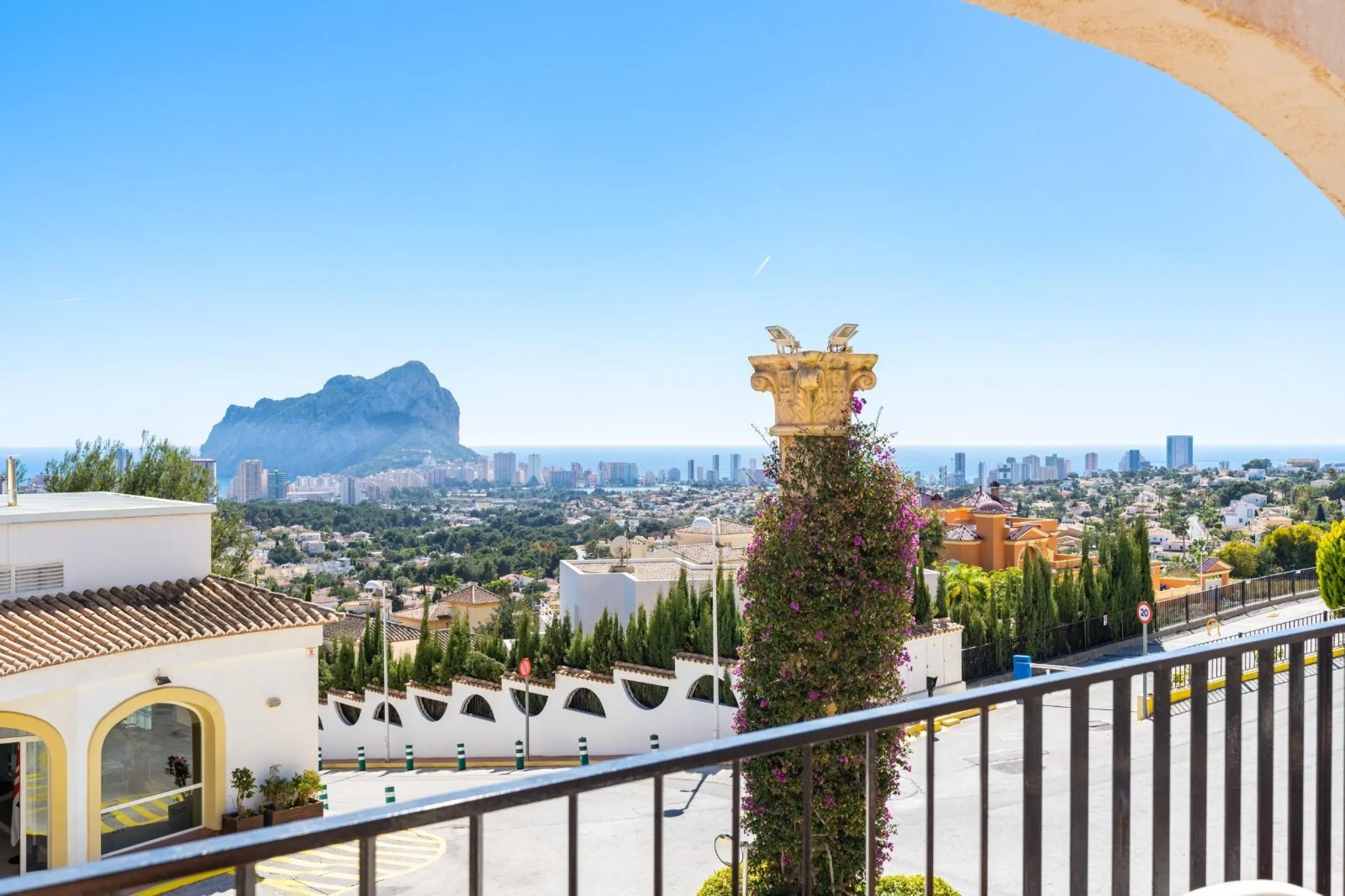 Bungalow with Sea Views in Calpe