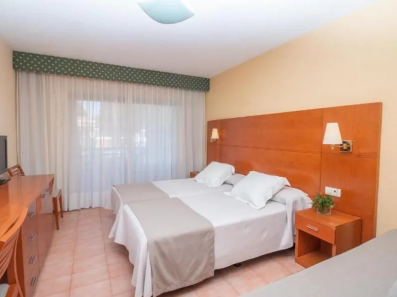 Bright studio with terrace and communal pool in Calpe