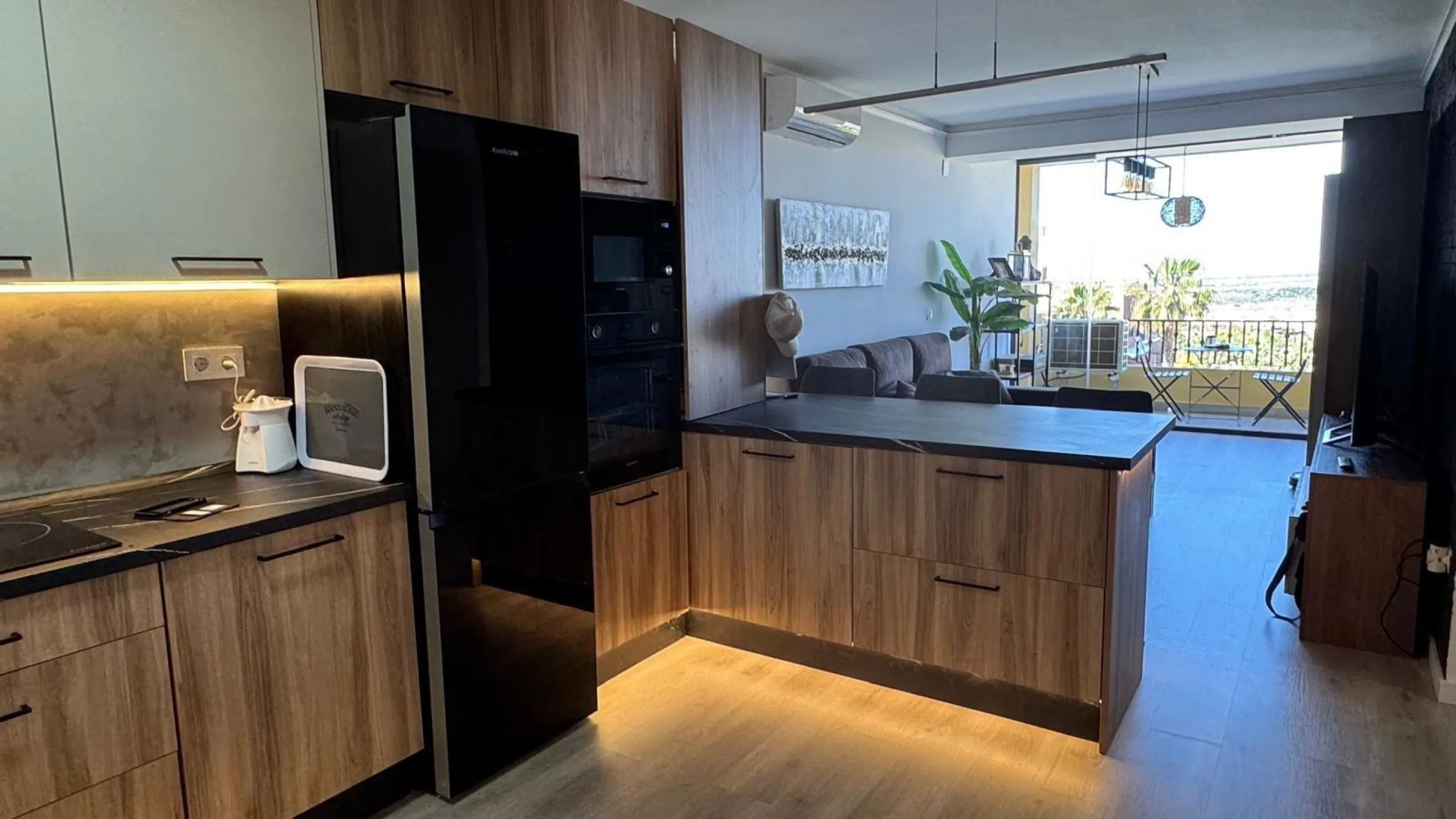 Exclusivo Piso de 2 Dormitorios en el Campo de Golf Bonalba, Mutxamel