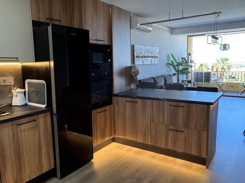Exclusivo Piso de 2 Dormitorios en el Campo de Golf Bonalba, Mutxamel