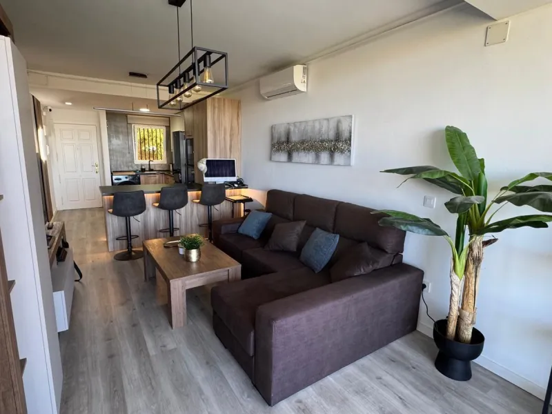 Exclusivo Piso de 2 Dormitorios en el Campo de Golf Bonalba, Mutxamel