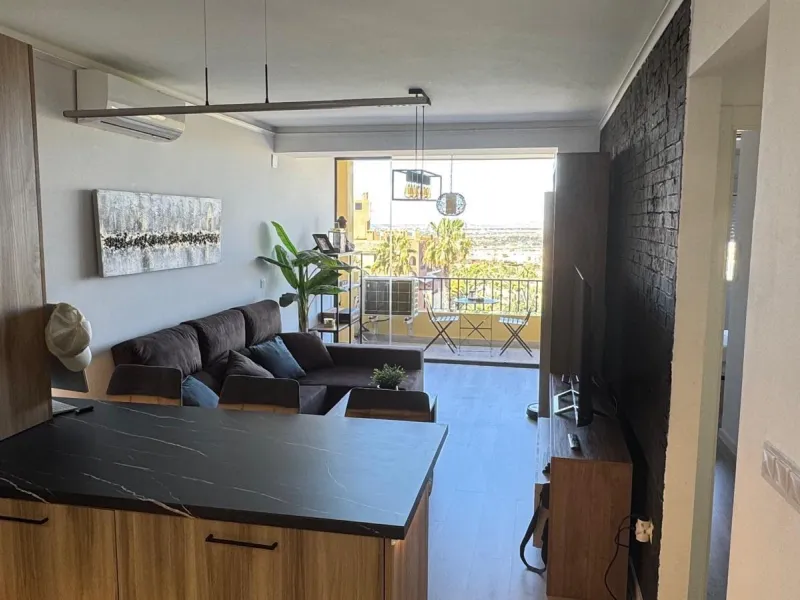 Exclusivo Piso de 2 Dormitorios en el Campo de Golf Bonalba, Mutxamel