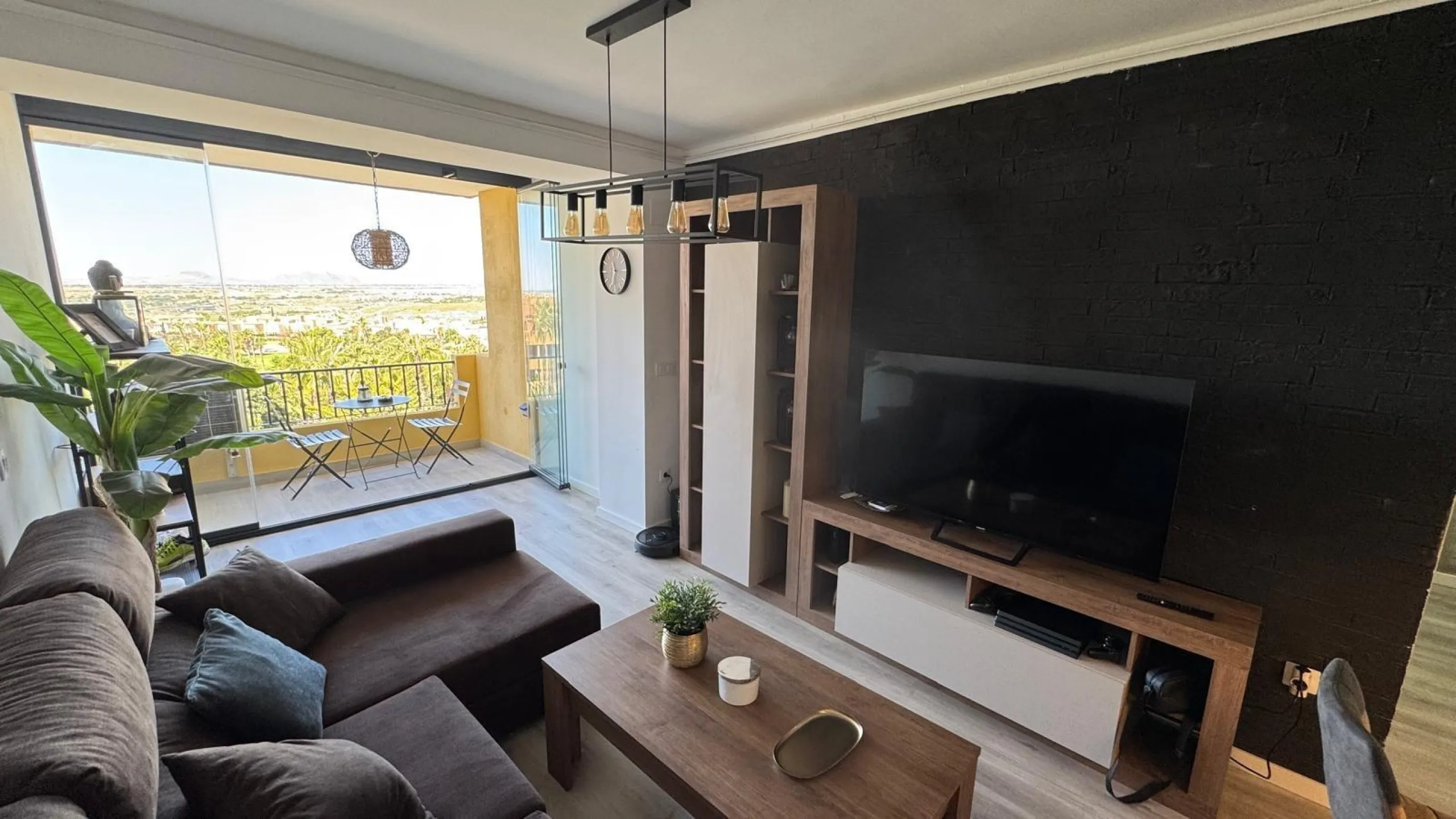 Exclusivo Piso de 2 Dormitorios en el Campo de Golf Bonalba, Mutxamel
