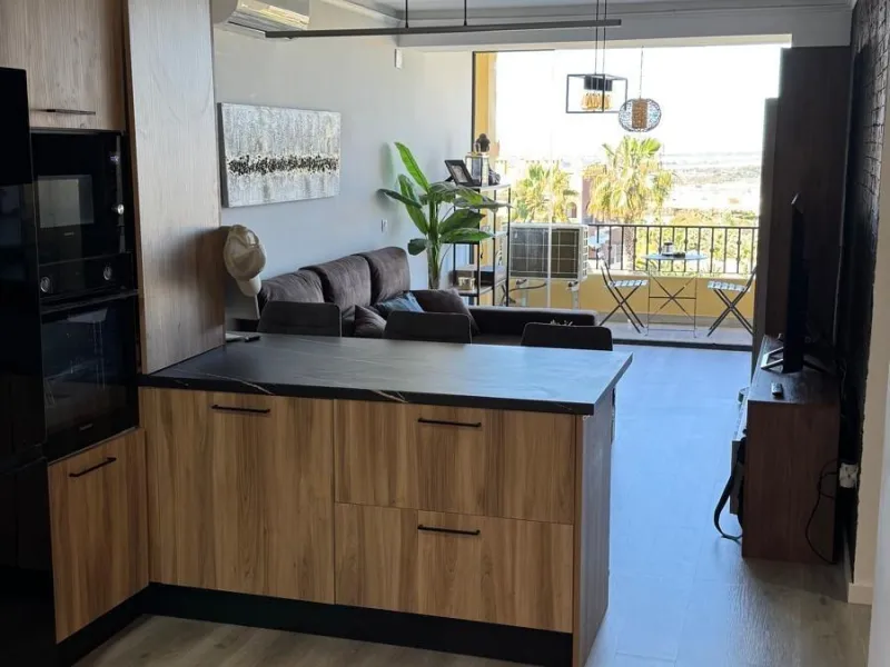 Exclusivo Piso de 2 Dormitorios en el Campo de Golf Bonalba, Mutxamel