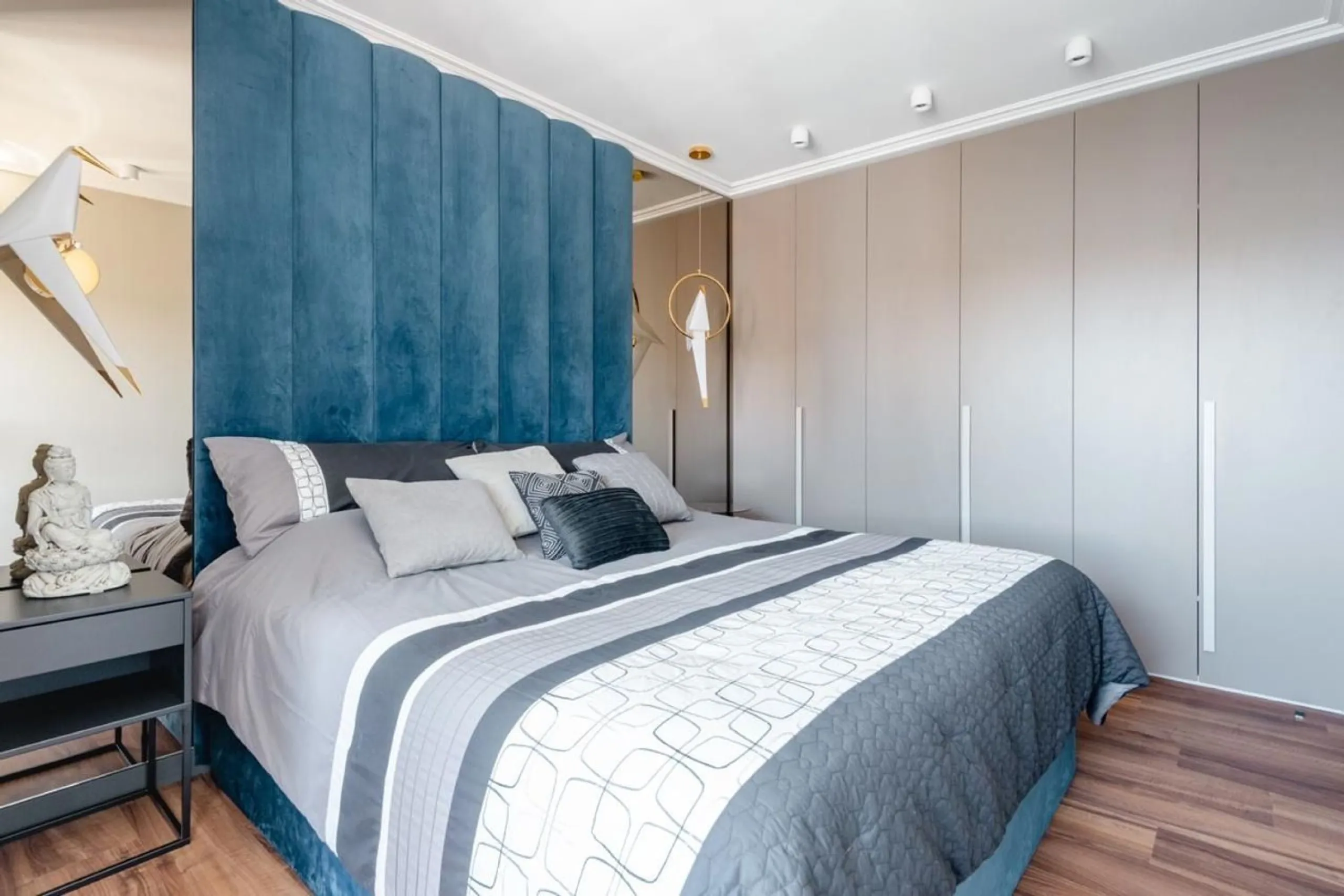 Ático Reformado con Encanto en Eixample – Barcelona