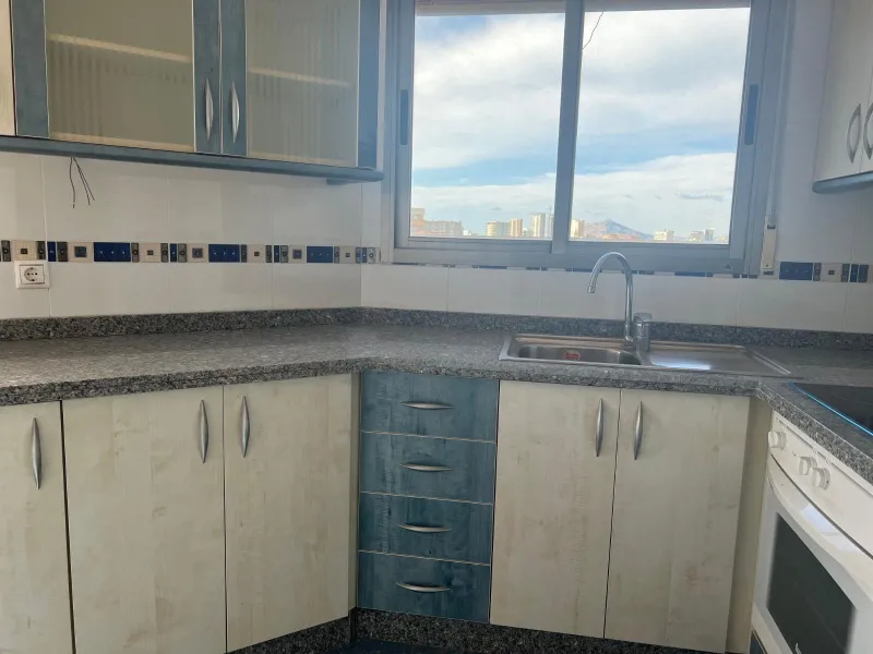 🌅 Apartamento en primera línea de playa en Calpe