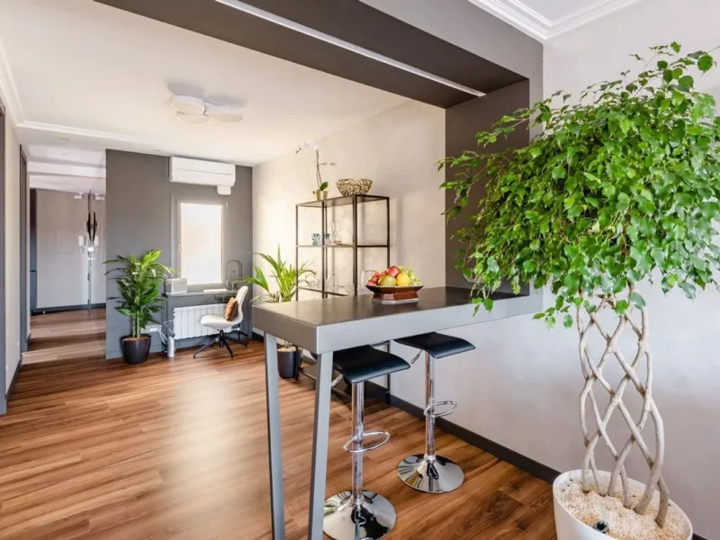 Ático Reformado con Encanto en Eixample – Barcelona