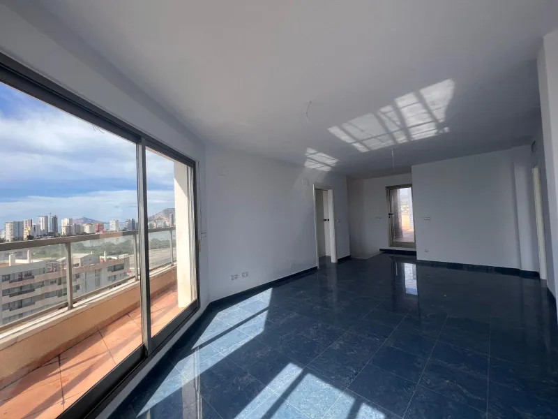 🌅 Apartamento en primera línea de playa en Calpe