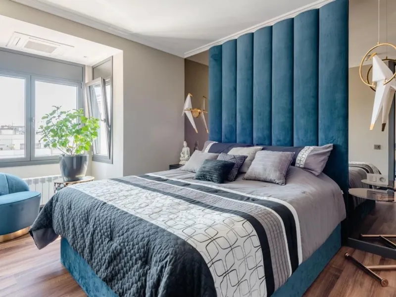 Ático Reformado con Encanto en Eixample – Barcelona