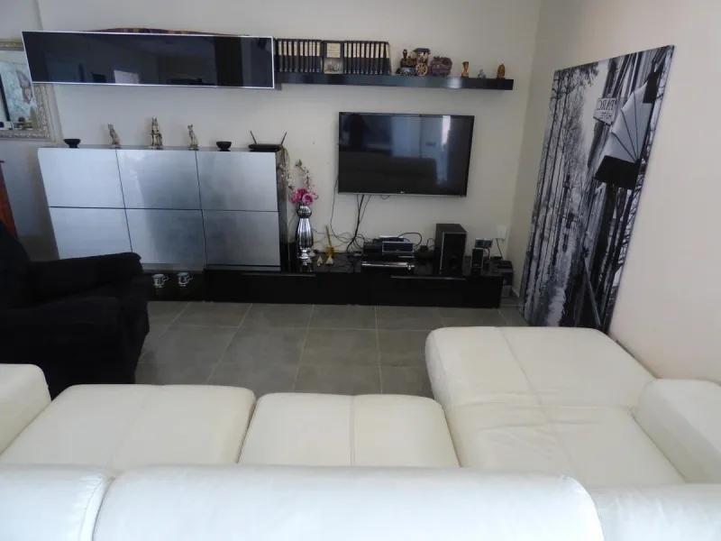 Chalet Pareado ÚNICO en Primera Línea en Playa de San Juan