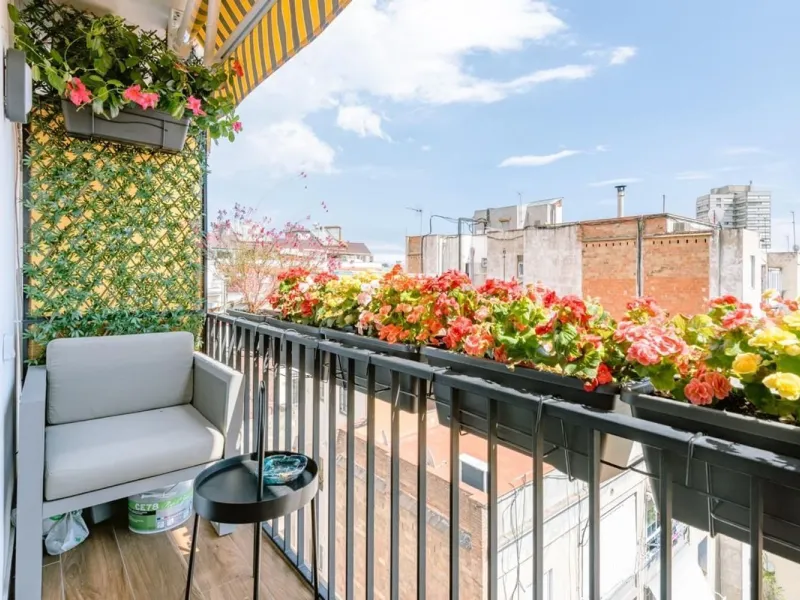 Ático Reformado con Encanto en Eixample – Barcelona