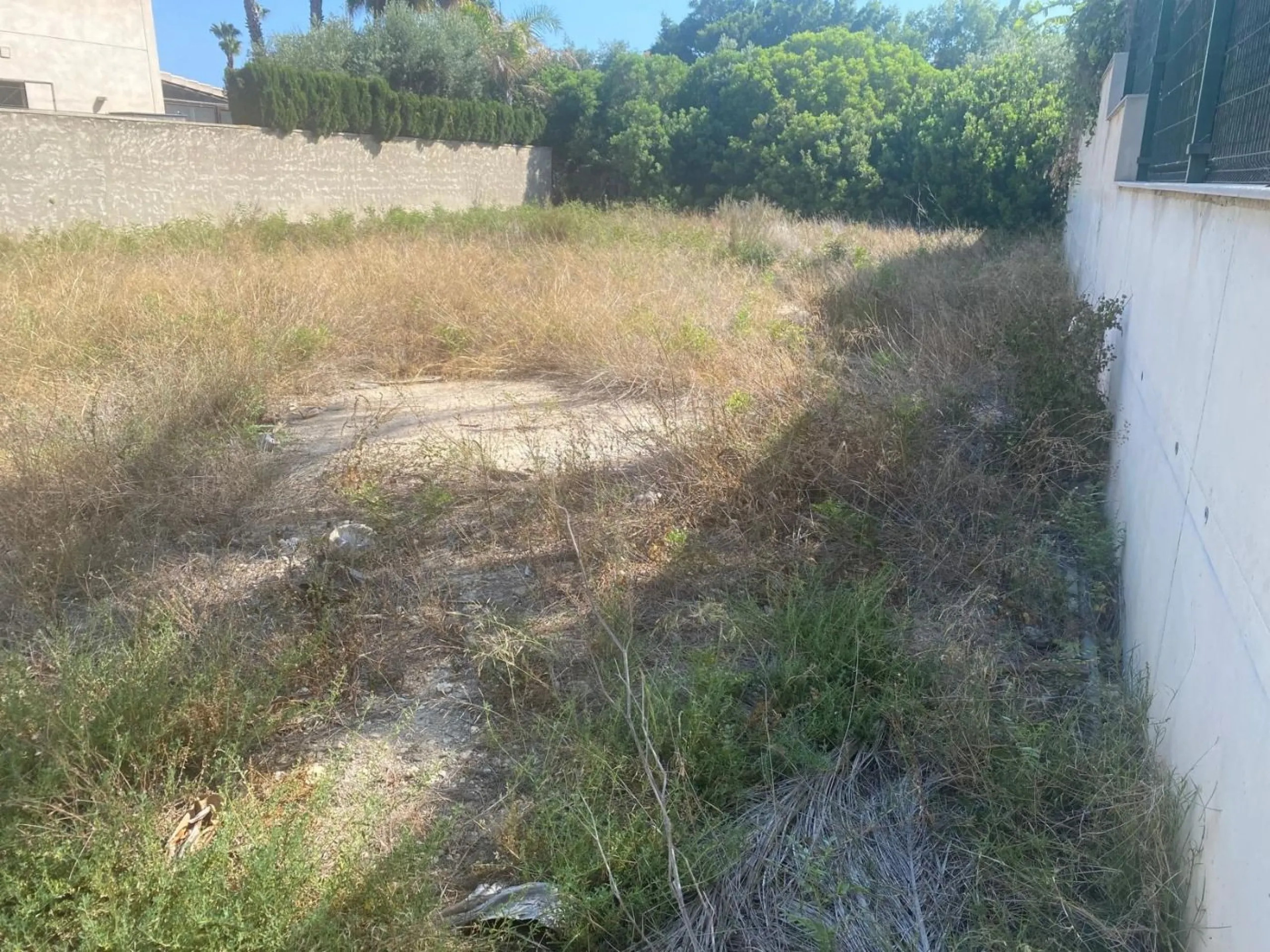 Preciosa Parcela en Primera línea del campo de Golf en Playa de San Juan