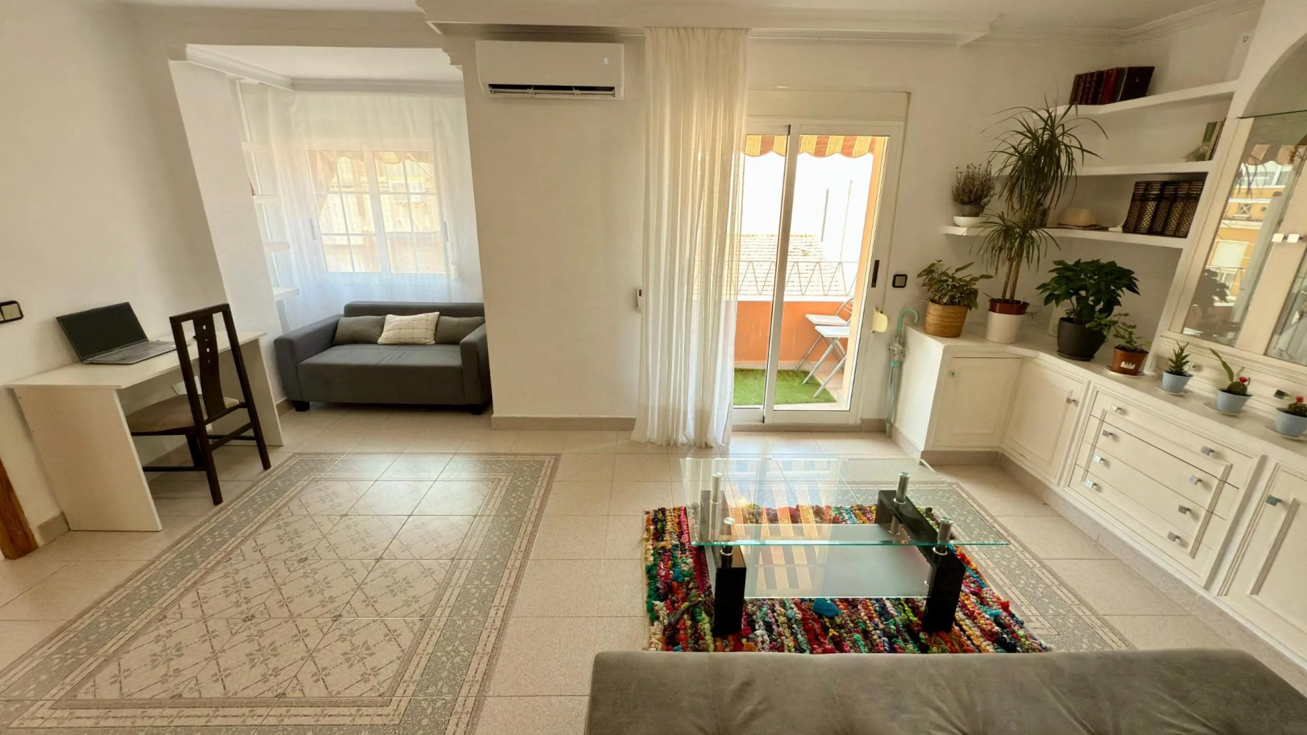 GREAT OPTION - well-maintained apartment in Alicante