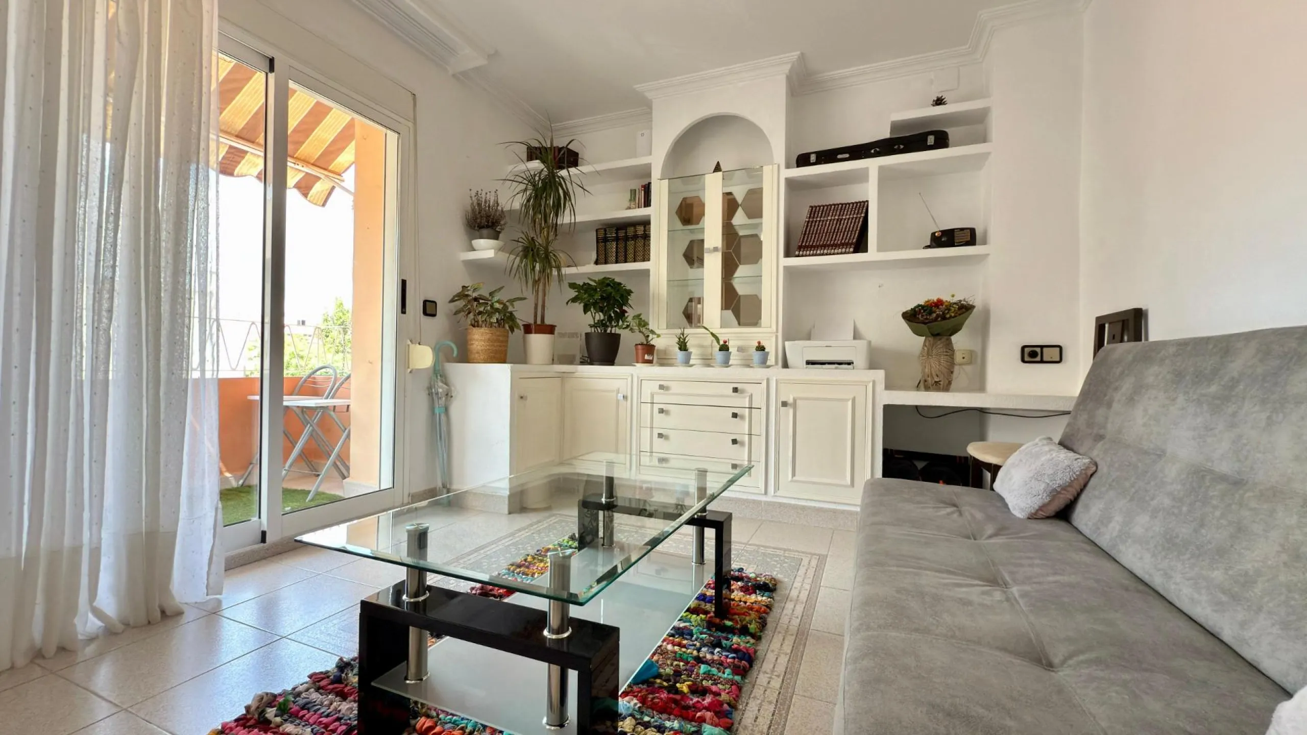 GREAT OPTION - well-maintained apartment in Alicante