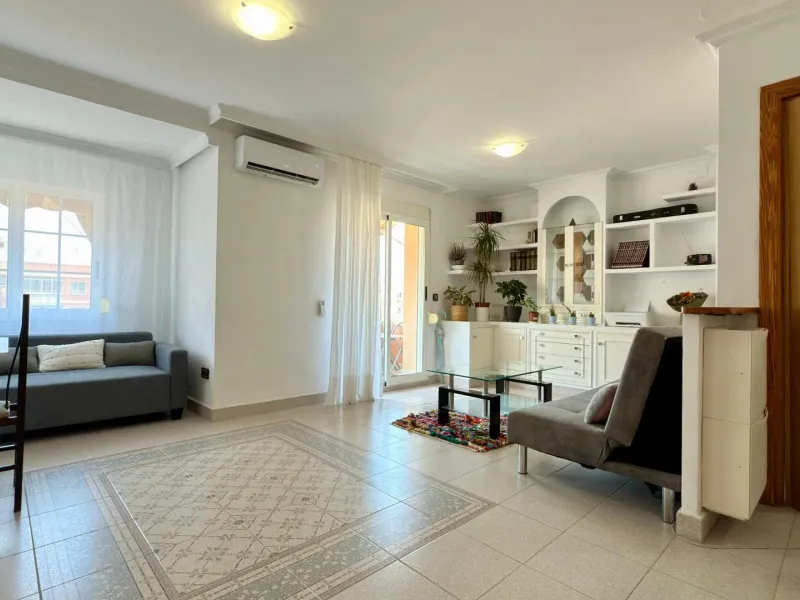 GREAT OPTION - well-maintained apartment in Alicante
