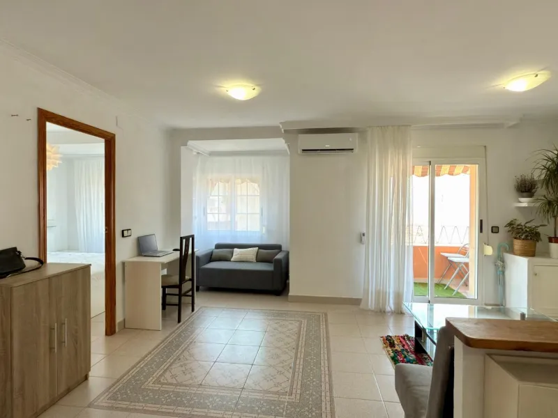 GREAT OPTION - well-maintained apartment in Alicante