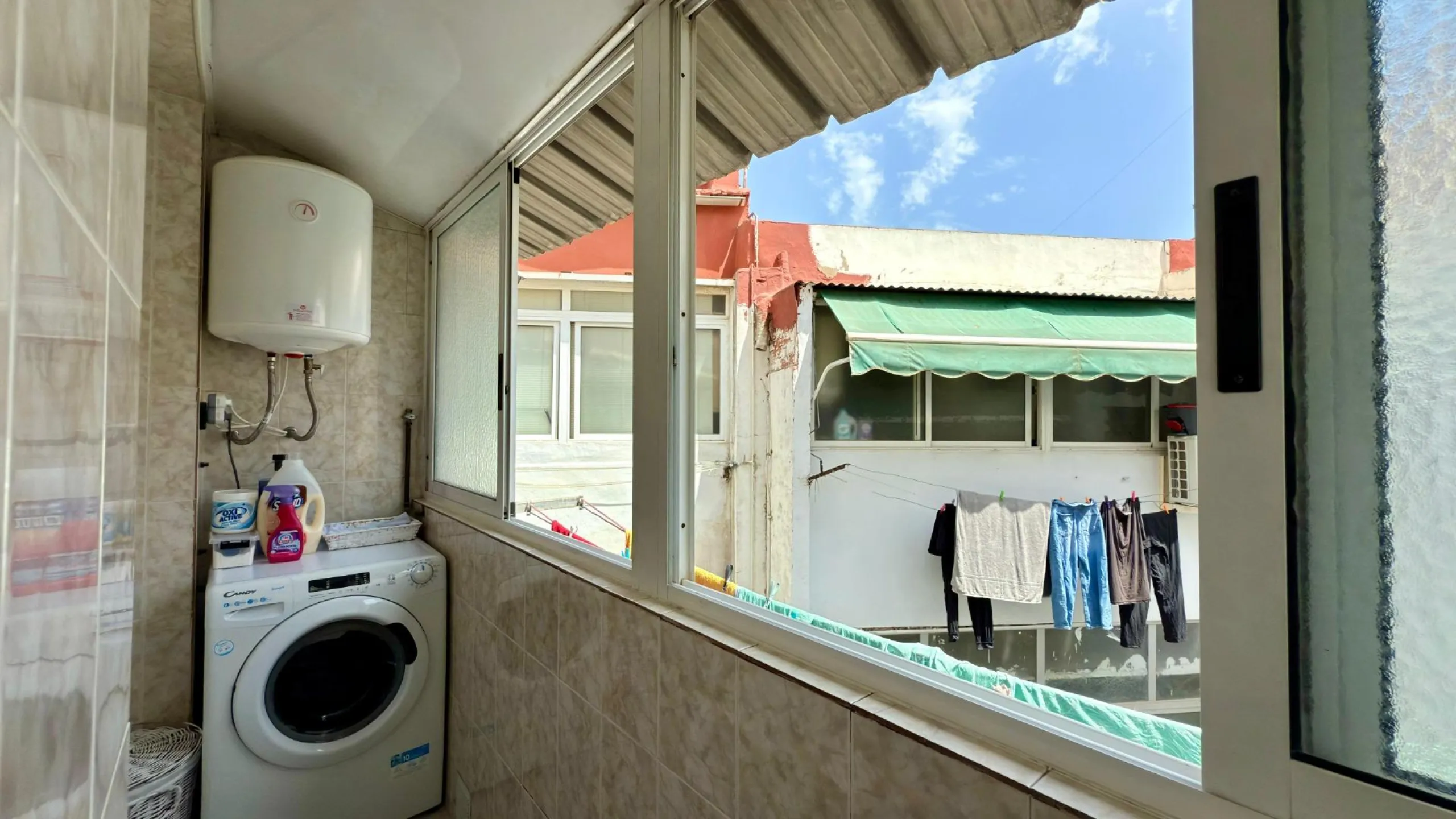 GREAT OPTION - well-maintained apartment in Alicante