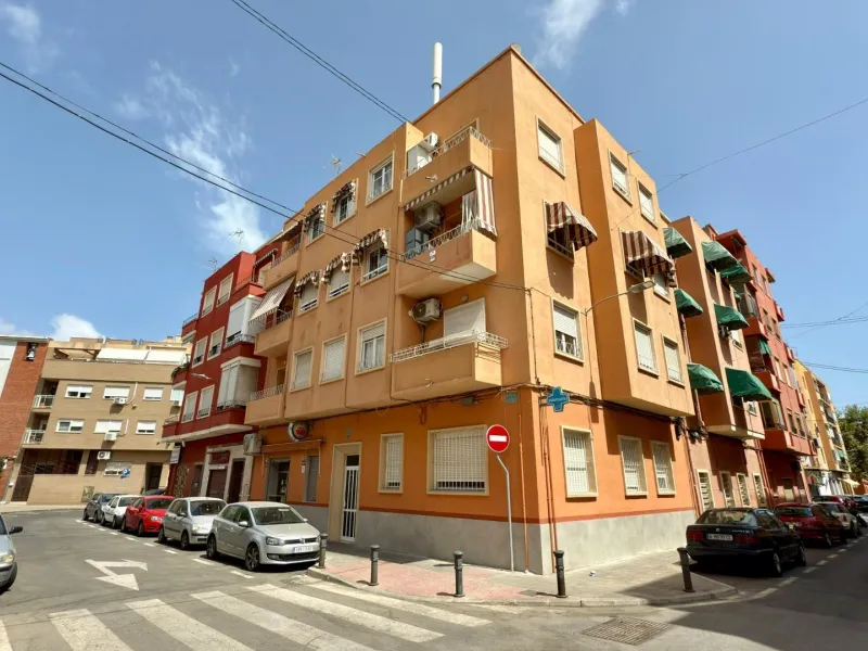 GREAT OPTION - well-maintained apartment in Alicante