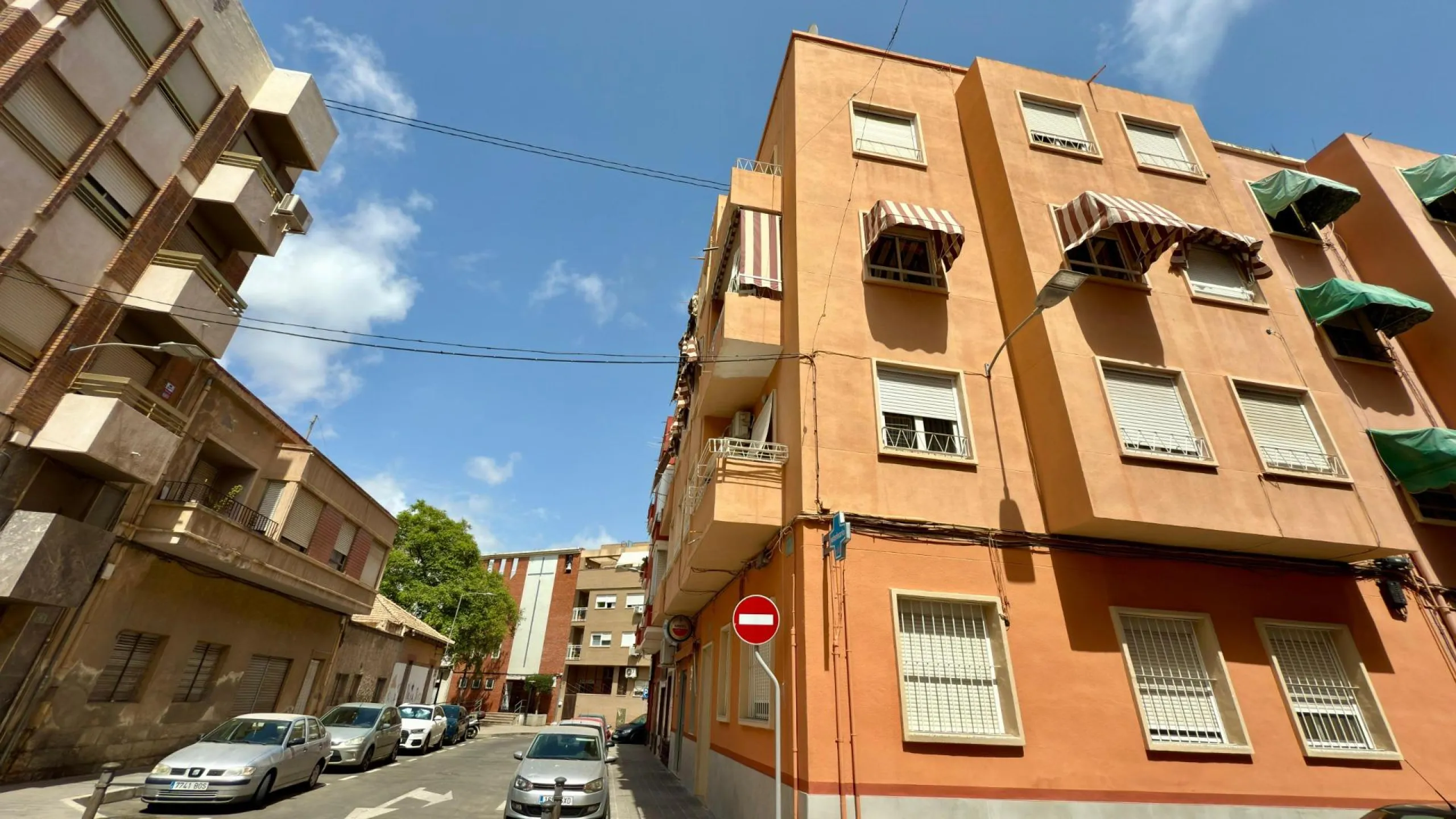 GREAT OPTION - well-maintained apartment in Alicante
