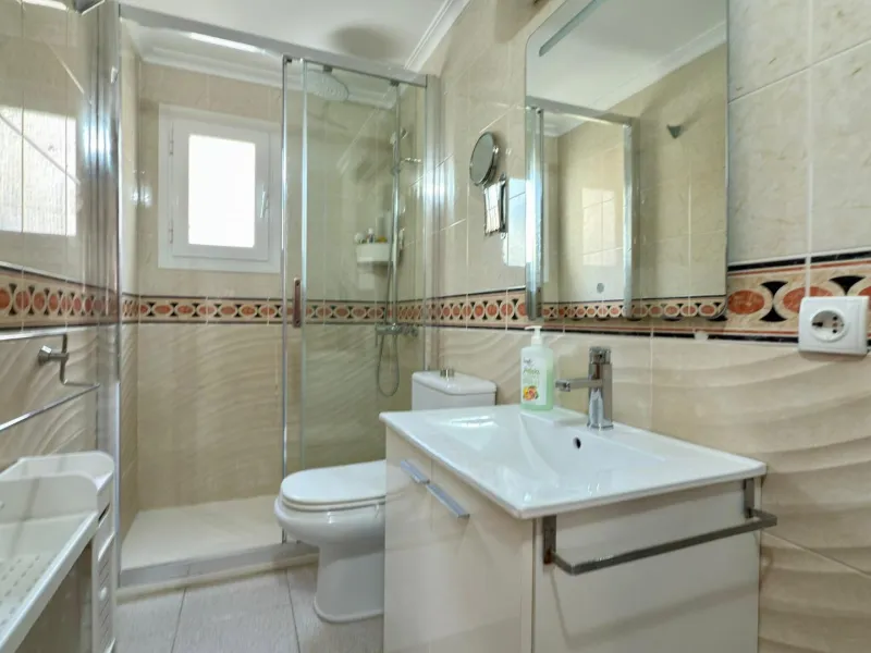 GREAT OPTION - well-maintained apartment in Alicante