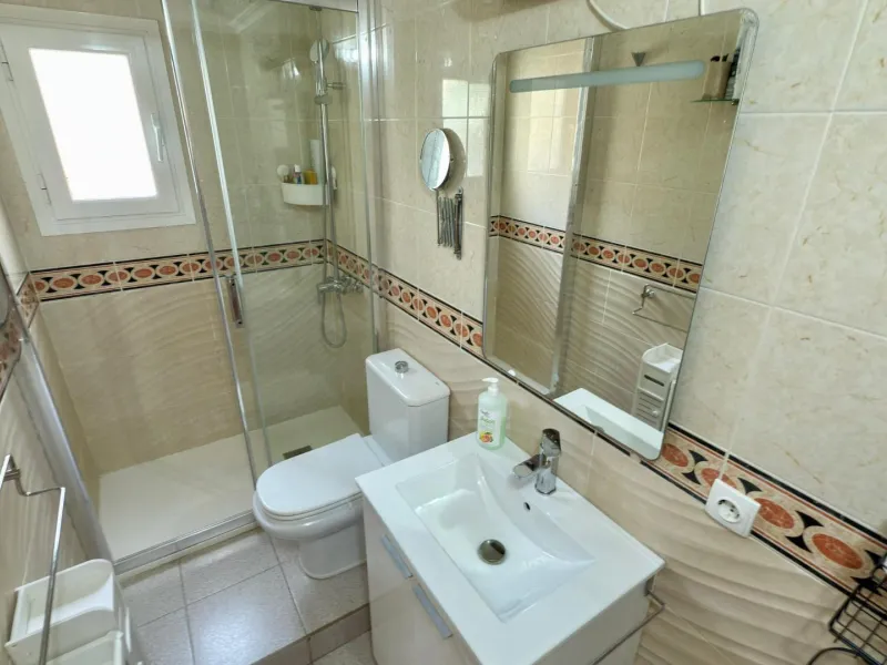 GREAT OPTION - well-maintained apartment in Alicante
