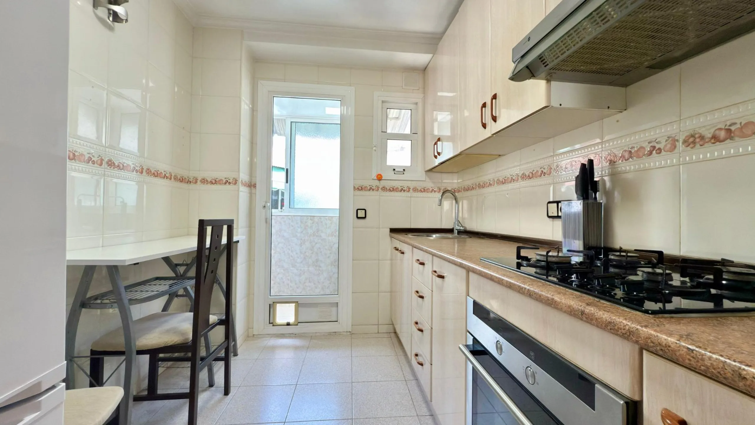 GREAT OPTION - well-maintained apartment in Alicante