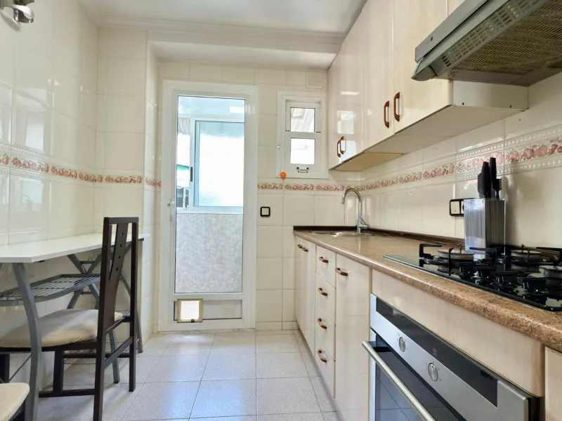 GREAT OPTION - well-maintained apartment in Alicante