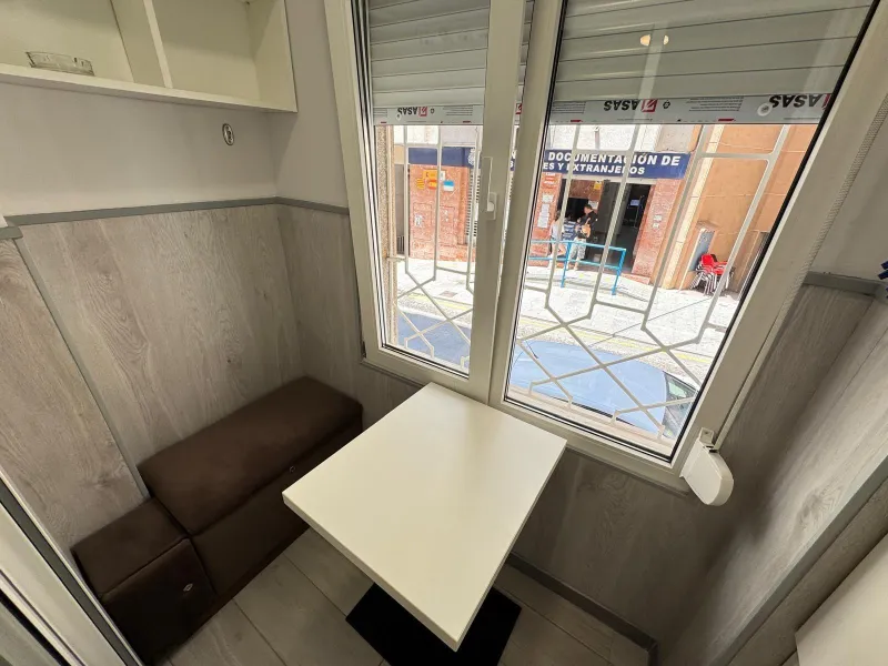 REFORMADO APARTAMENTO DE 2 DORM. 2 BAÑOS. 65 M2. A 350 METROS DE PLAYA DEL CURA. SEPARADO POR DOS ESTUDIOS PARA ALQUILAR
