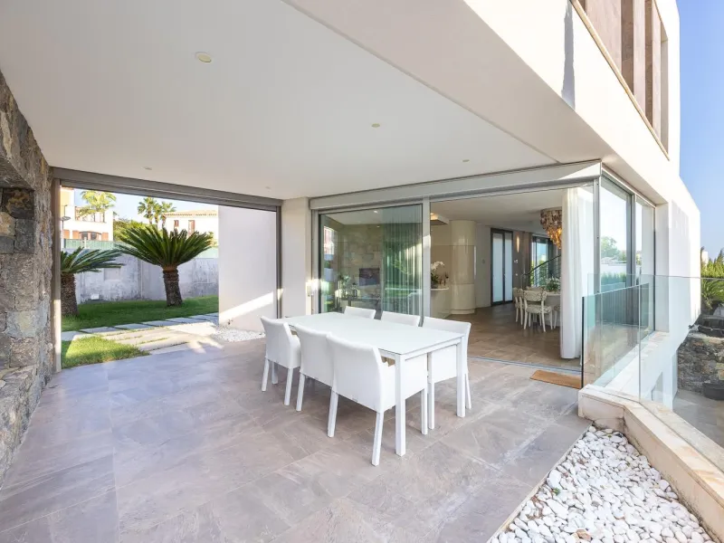 Impresionante villa de diseño en Finestrat