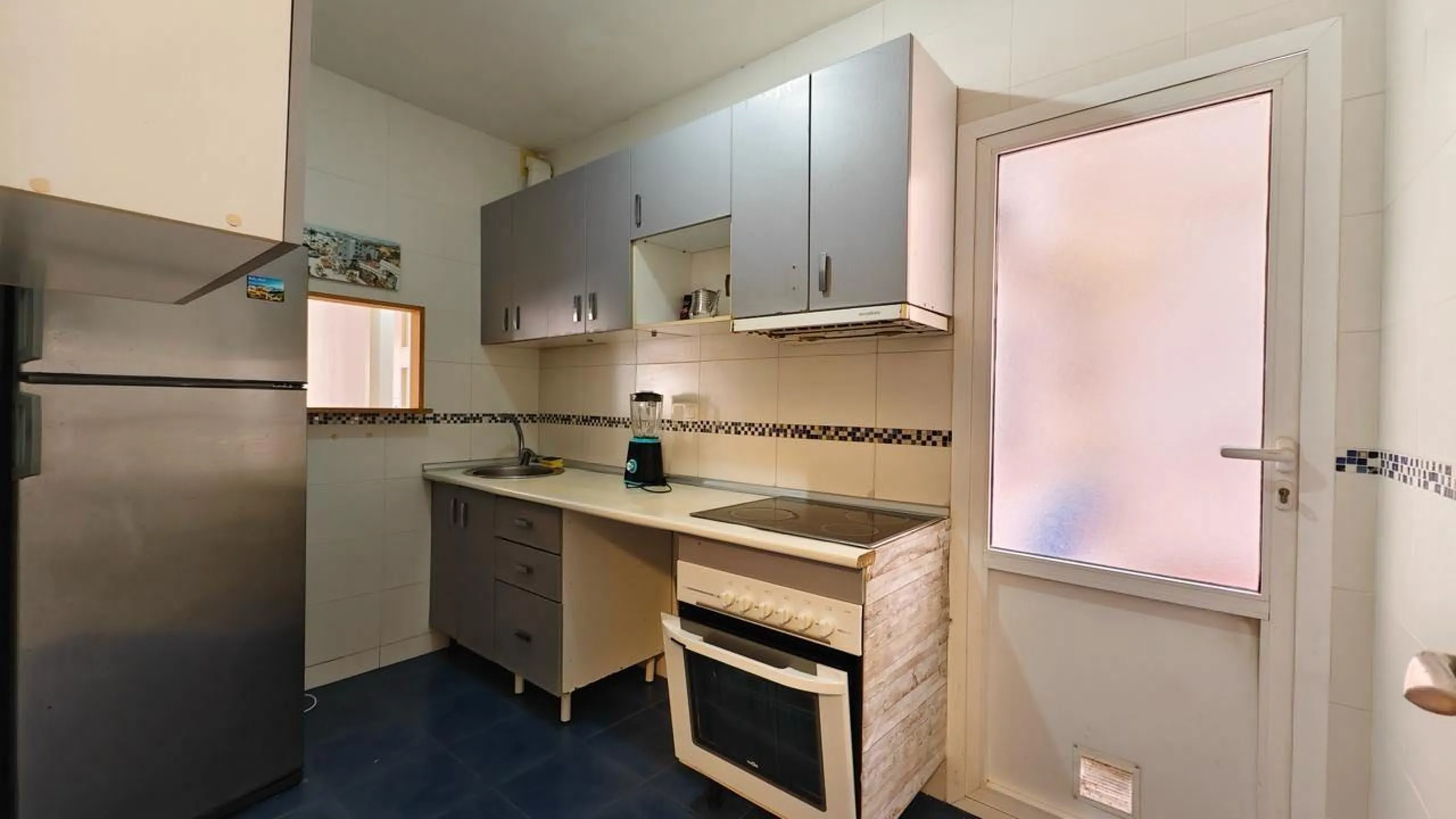 APARTAMENTO A 300 METROS DE PLAYA CON 3 DORM. 2 BAÑOS CON SUPERFICIE DE 108 M2.