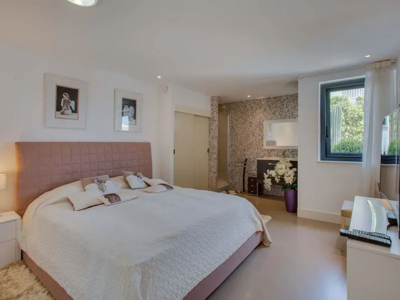 Contemporary Villa with Sea Views in Torrevalentina, Sant Antoni de Calonge