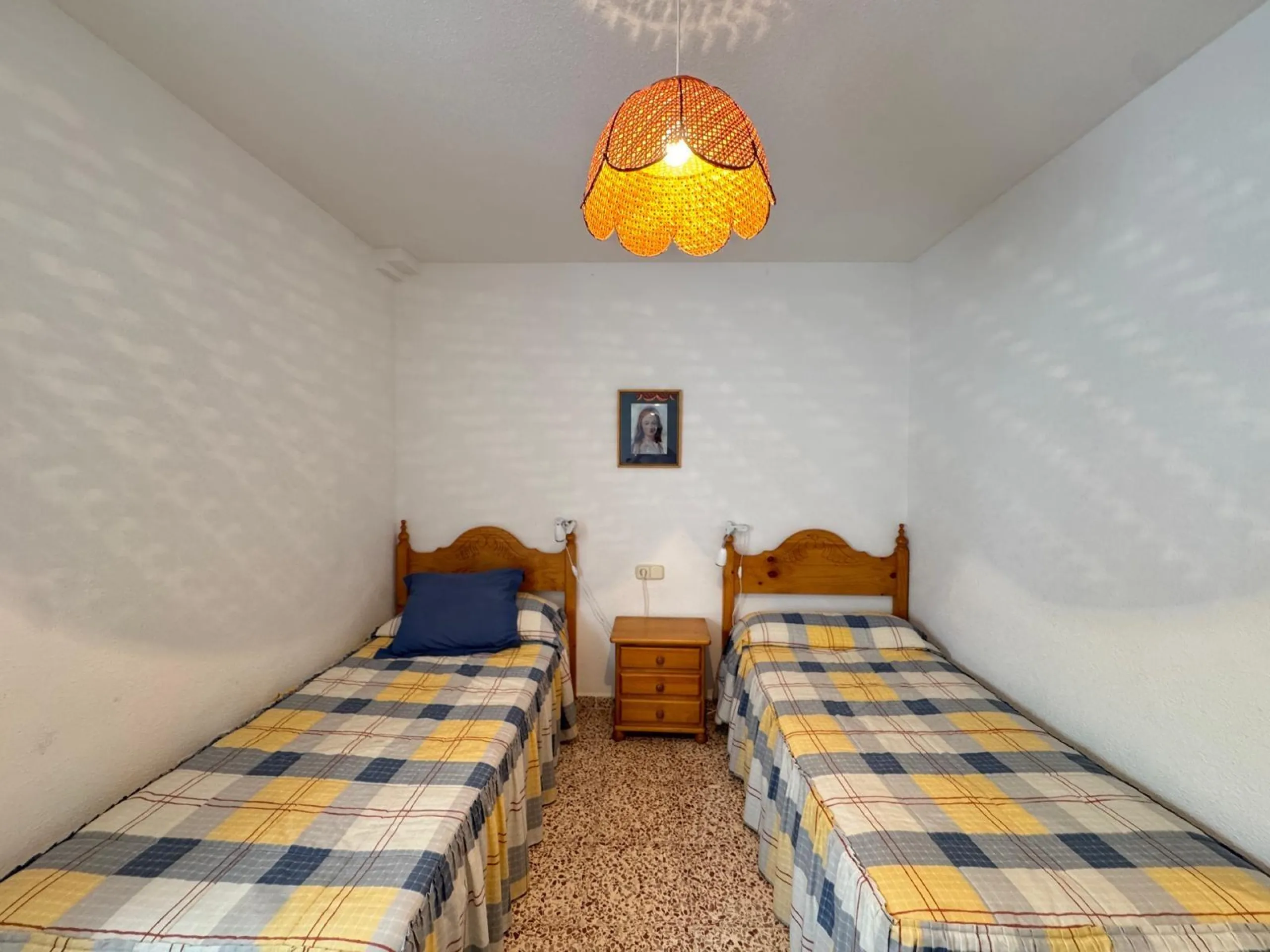 PRIMERA LINEA! APARTAMENTO CON FRONTALES VISTAS AL MAR! CON 101 M2 UTILES! DOS TERRAZAS DE 10 M2. 3 DORM. 2 BAÑOS.