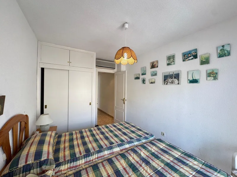 PRIMERA LINEA! APARTAMENTO CON FRONTALES VISTAS AL MAR! CON 101 M2 UTILES! DOS TERRAZAS DE 10 M2. 3 DORM. 2 BAÑOS.