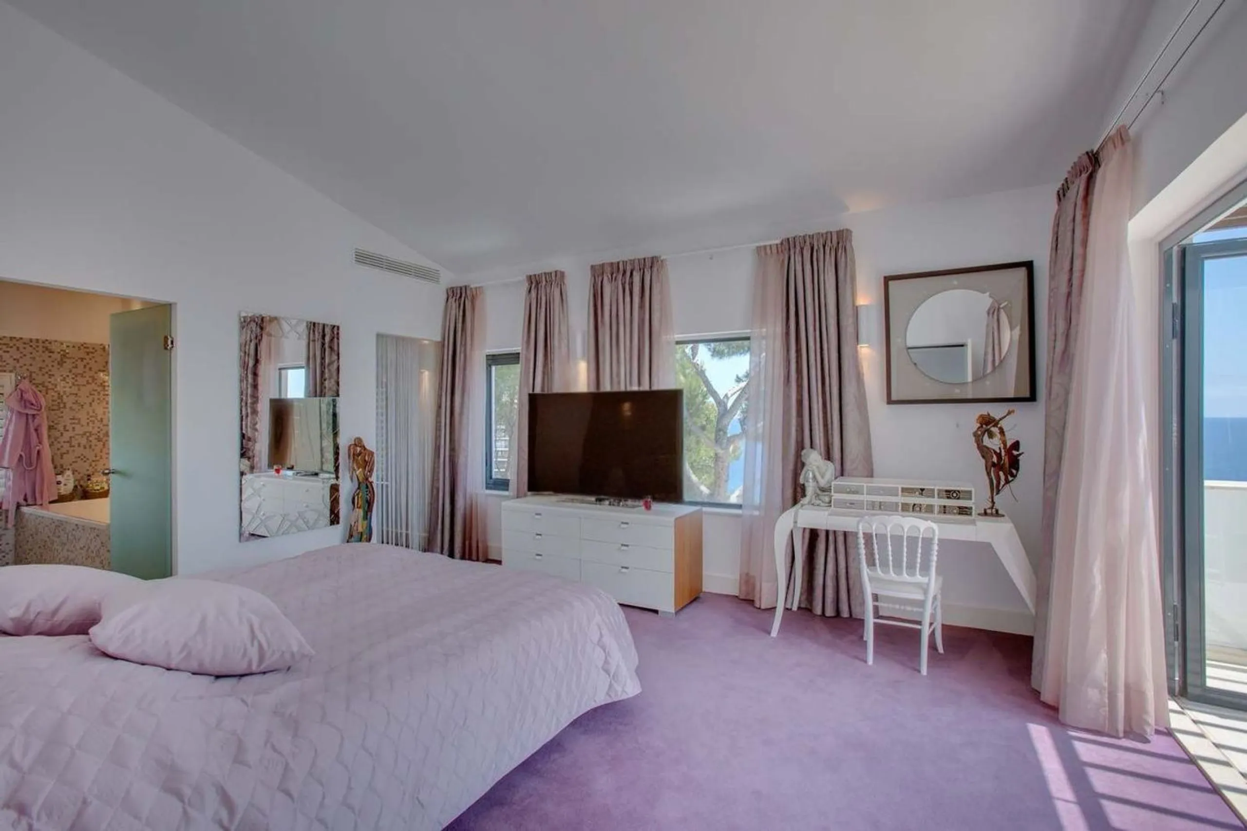 Contemporary Villa with Sea Views in Torrevalentina, Sant Antoni de Calonge