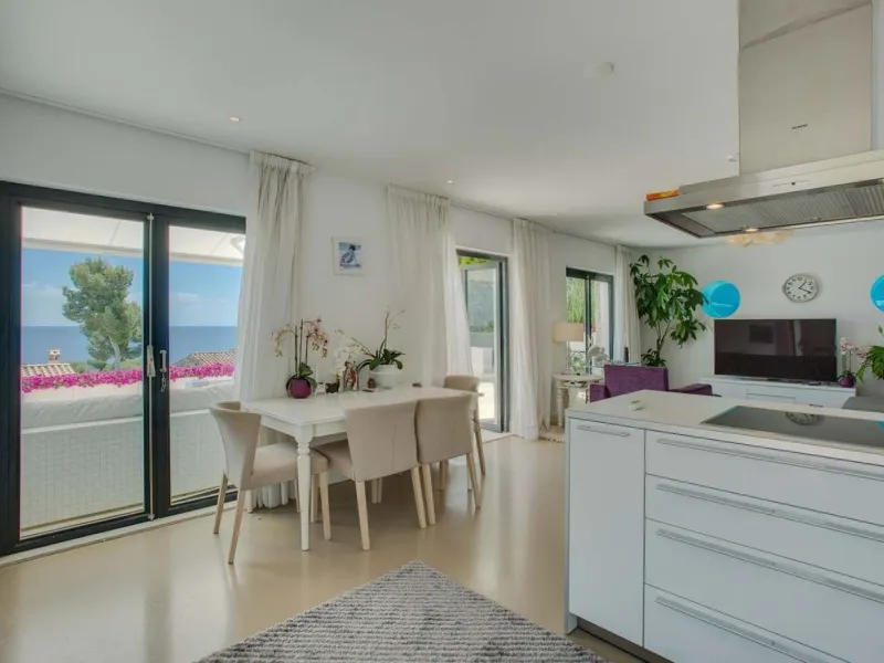 Contemporary Villa with Sea Views in Torrevalentina, Sant Antoni de Calonge