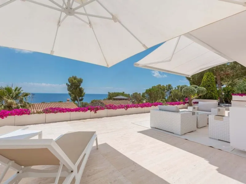 Contemporary Villa with Sea Views in Torrevalentina, Sant Antoni de Calonge