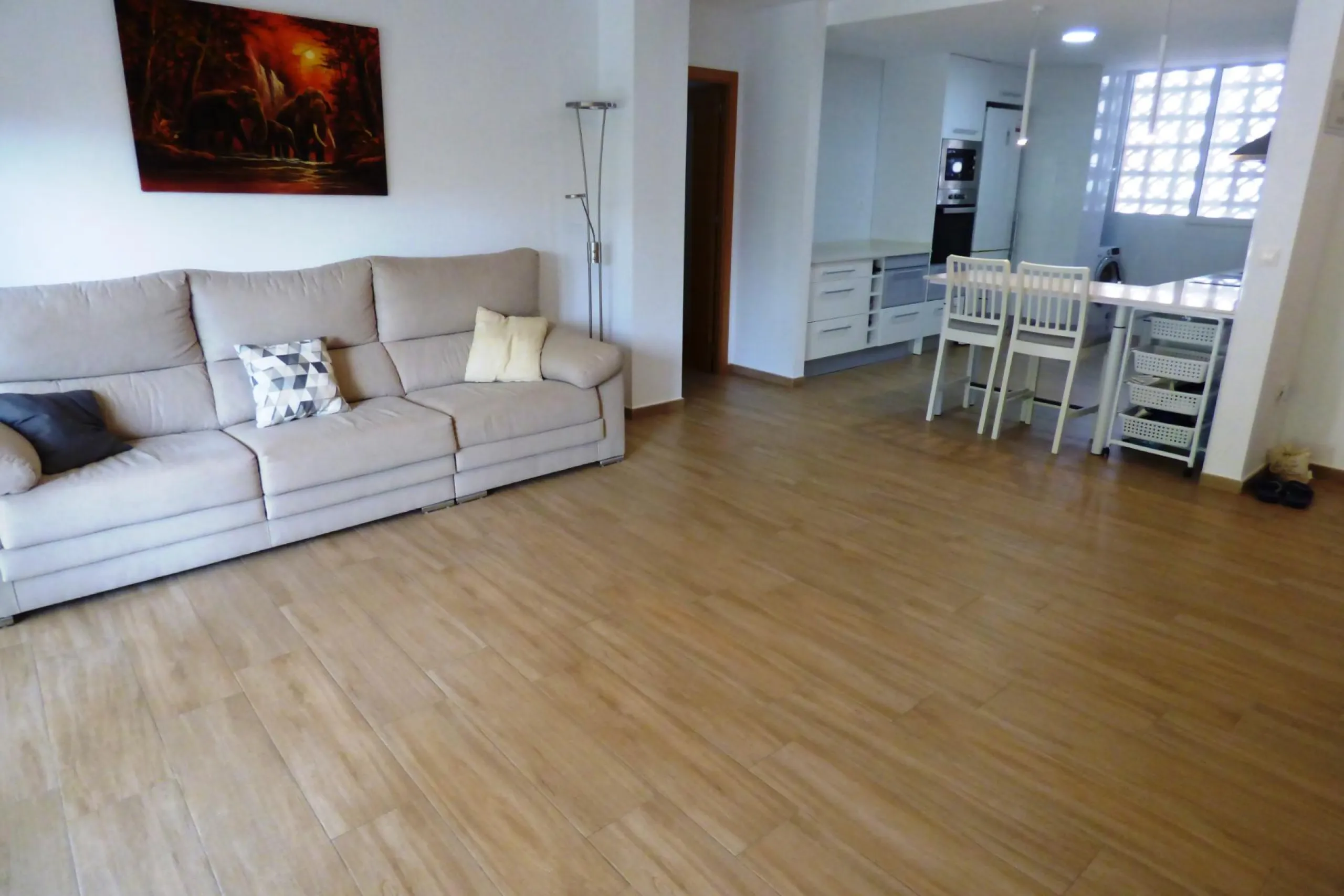 Exclusiva Casa Totalmente Renovada casi en Primera Línea de Playa en Cabo Huertas
